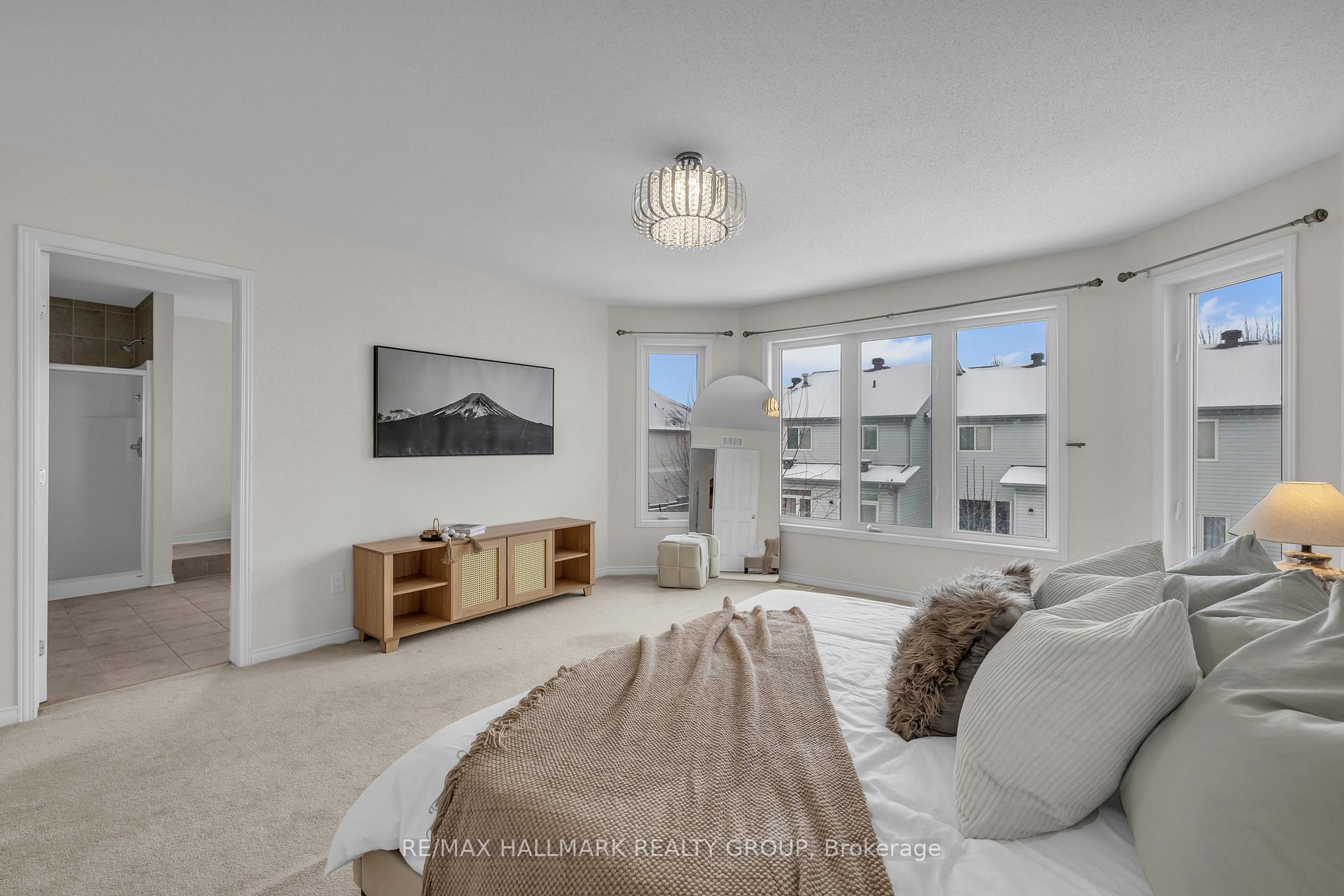 Photo 30 of 126 Strathcarron Crescent, Ottawa, Kanata - Morgan's Grant/South March — HOMEH