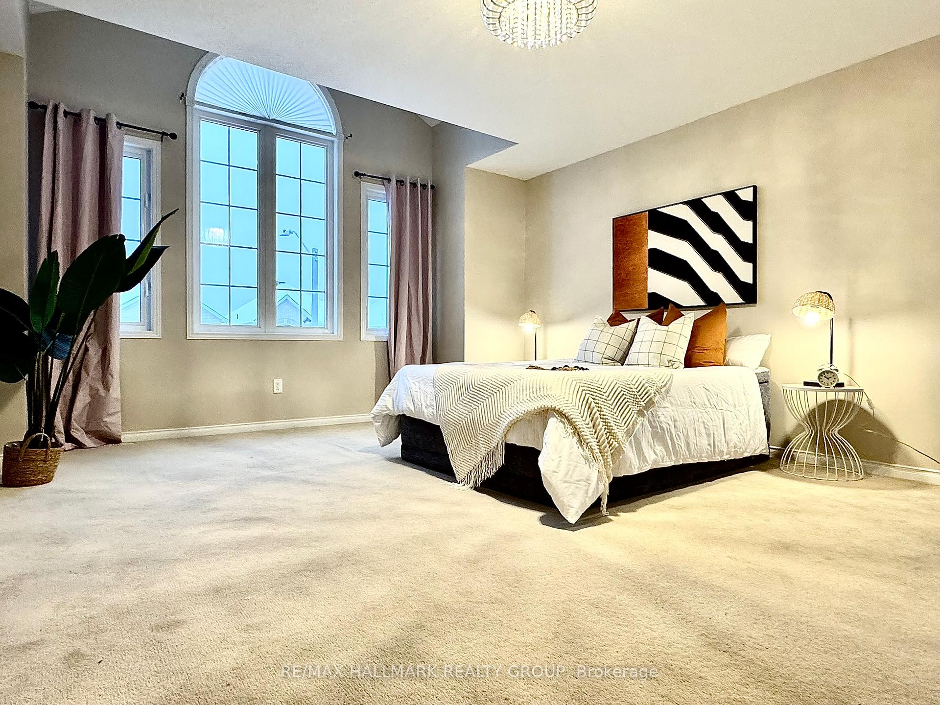 Photo 35 of 126 Strathcarron Crescent, Ottawa, Kanata - Morgan's Grant/South March — HOMEH
