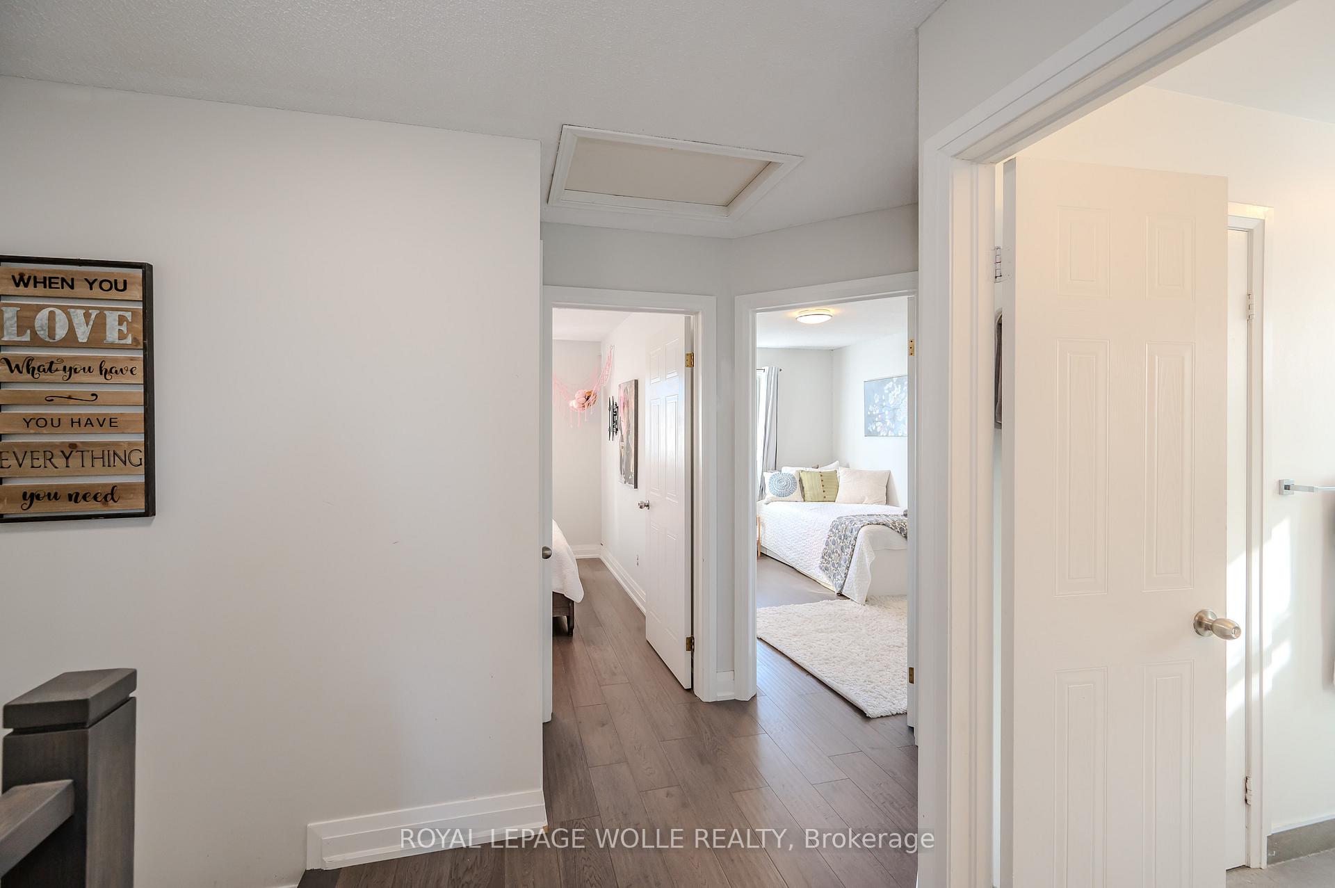 Photo 20 of 429 Erinbrook Drive, Kitchener — HOMEH
