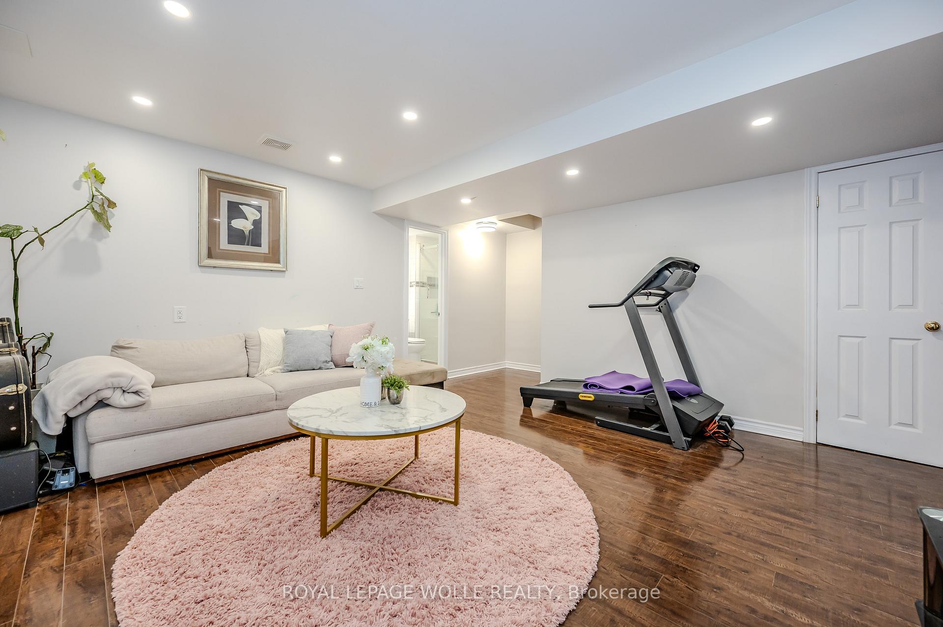 Photo 28 of 429 Erinbrook Drive, Kitchener — HOMEH