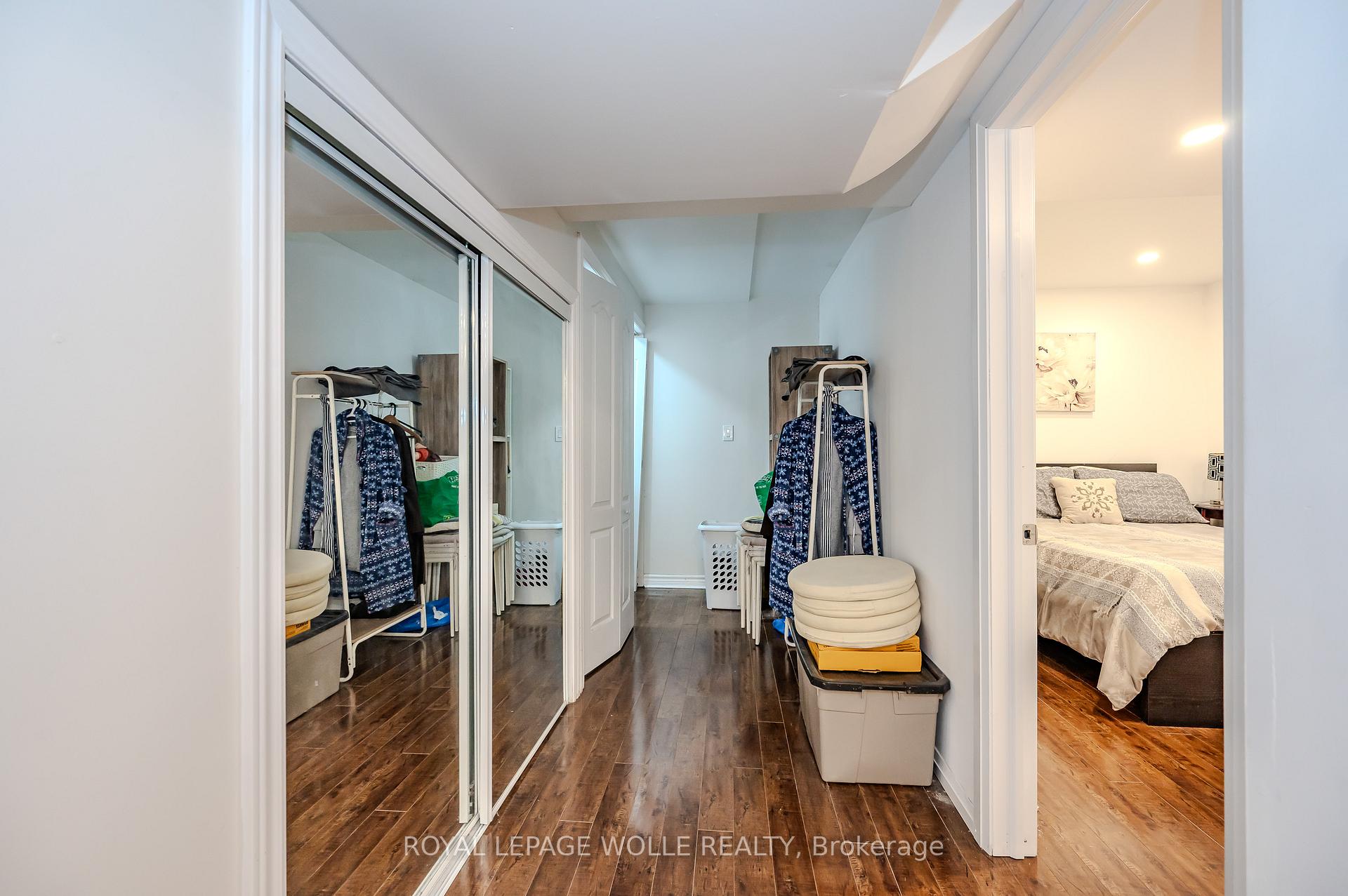 Photo 31 of 429 Erinbrook Drive, Kitchener — HOMEH