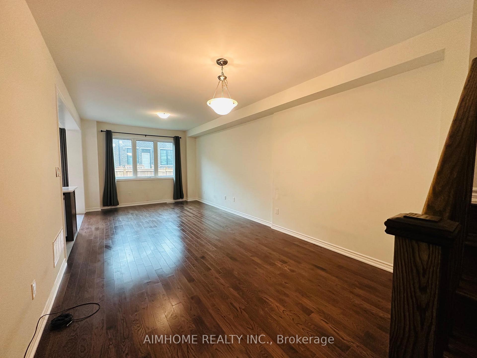 Photo 18 of 4 Therma Crescent, Markham, Victoria Square — HOMEH