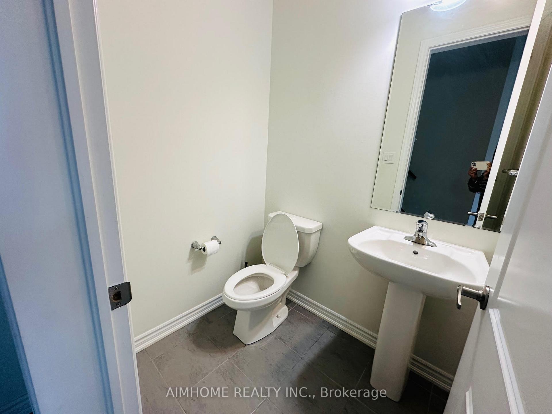 Photo 20 of 4 Therma Crescent, Markham, Victoria Square — HOMEH