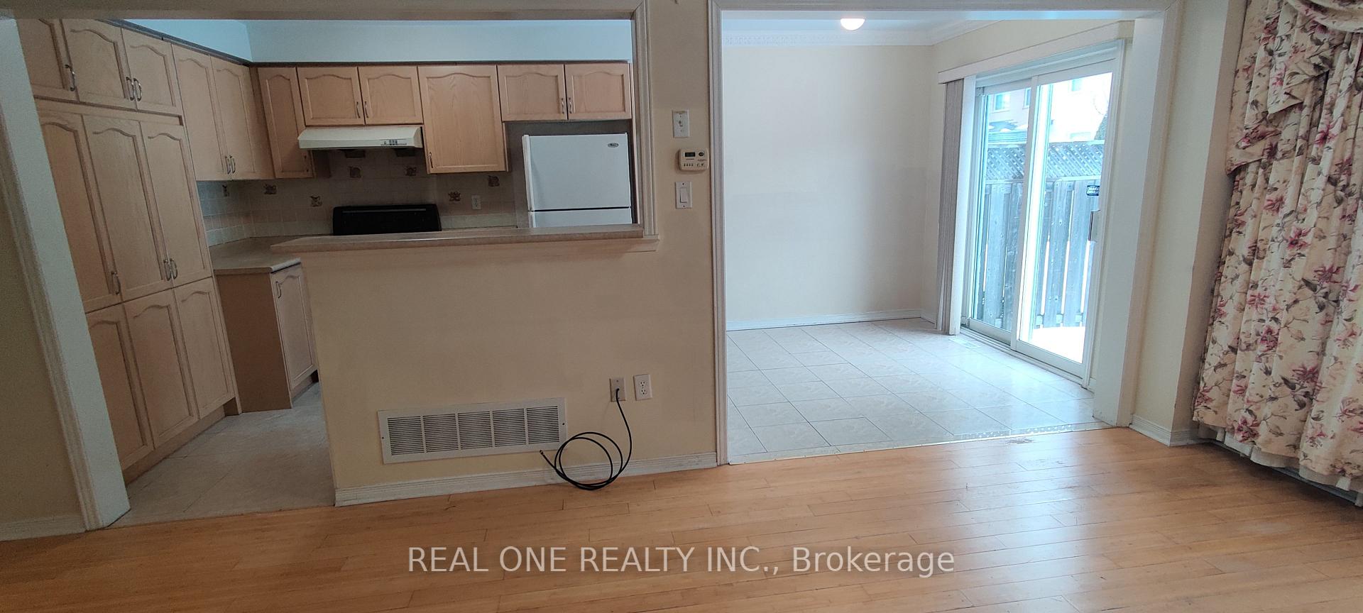 Photo 7 of 45 Devonwood Drive, Markham, Berczy — HOMEH