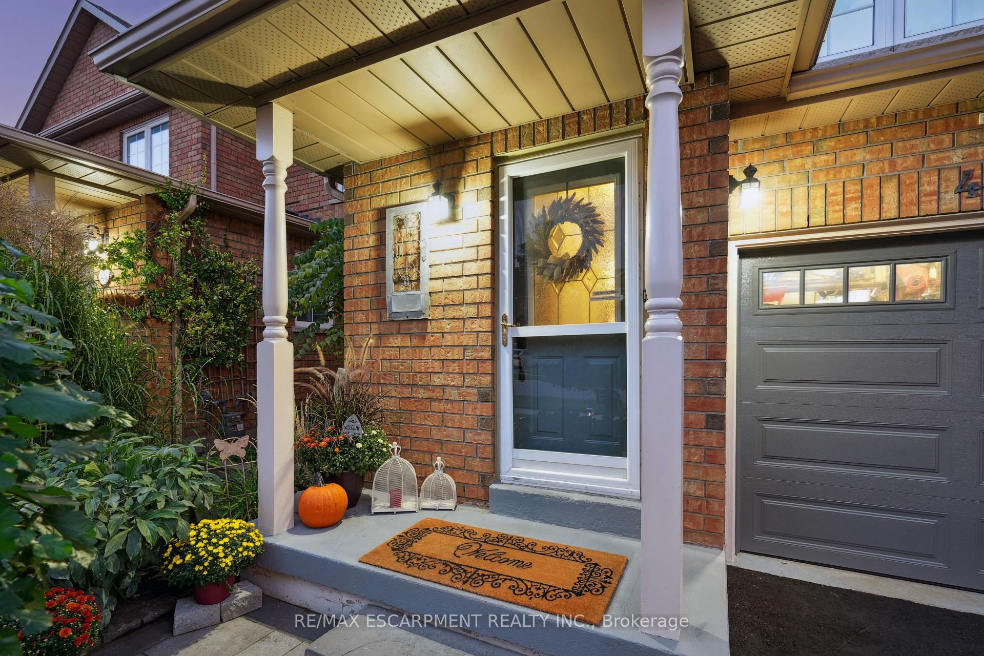 Photo 5 of 46 Dawson Crescent, Milton, Old Milton — HOMEH