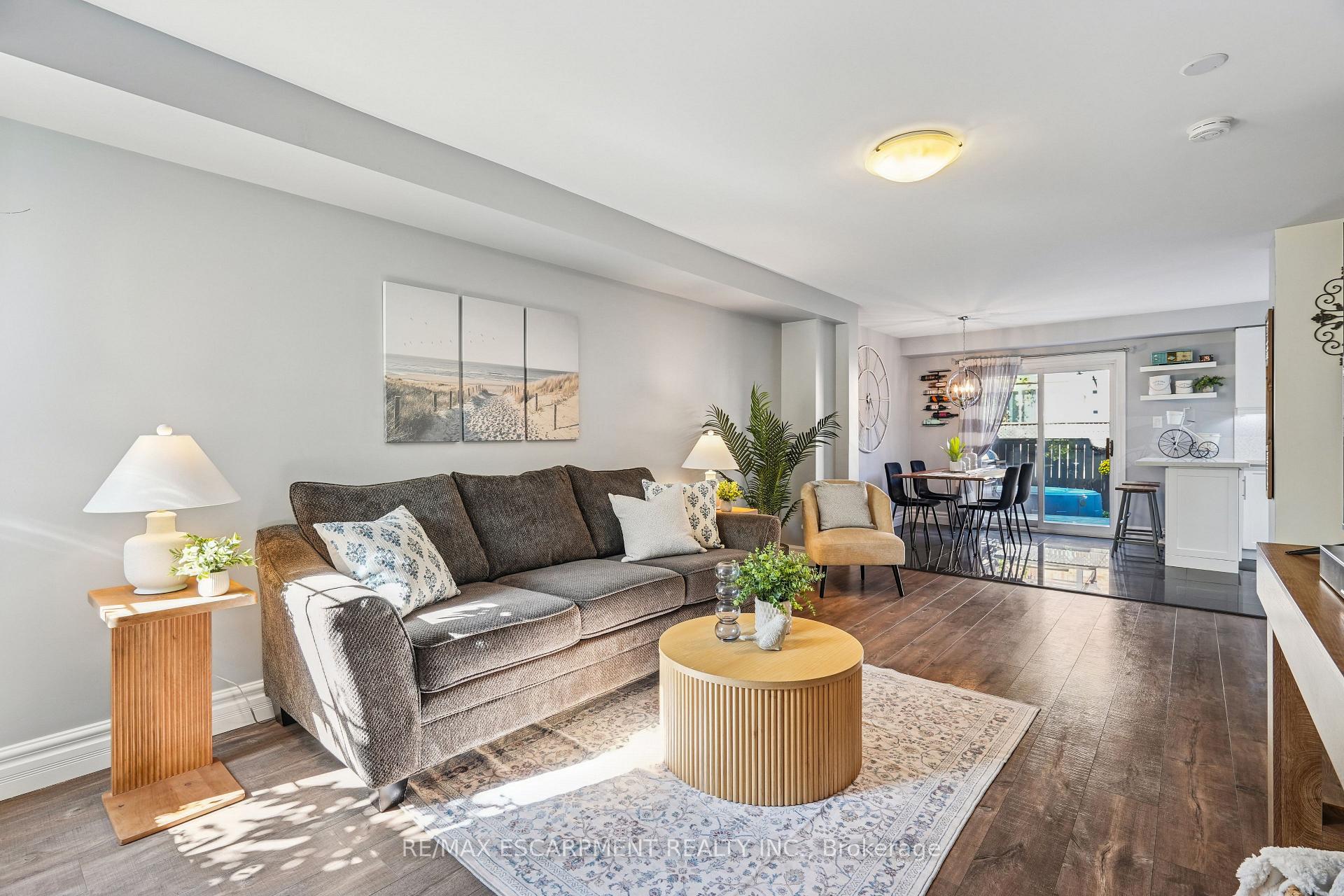 Photo 10 of 46 Dawson Crescent, Milton, Old Milton — HOMEH
