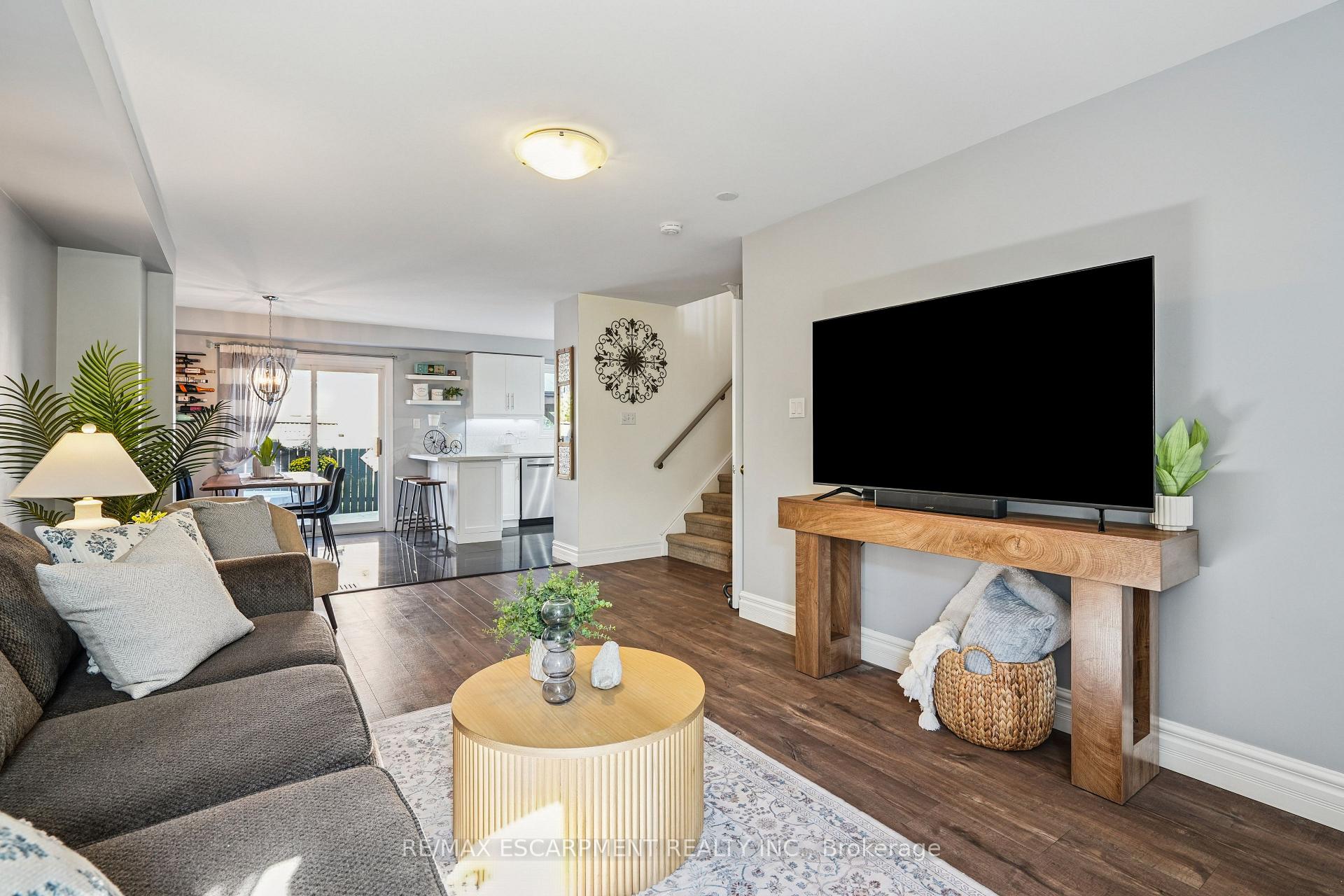 Photo 13 of 46 Dawson Crescent, Milton, Old Milton — HOMEH