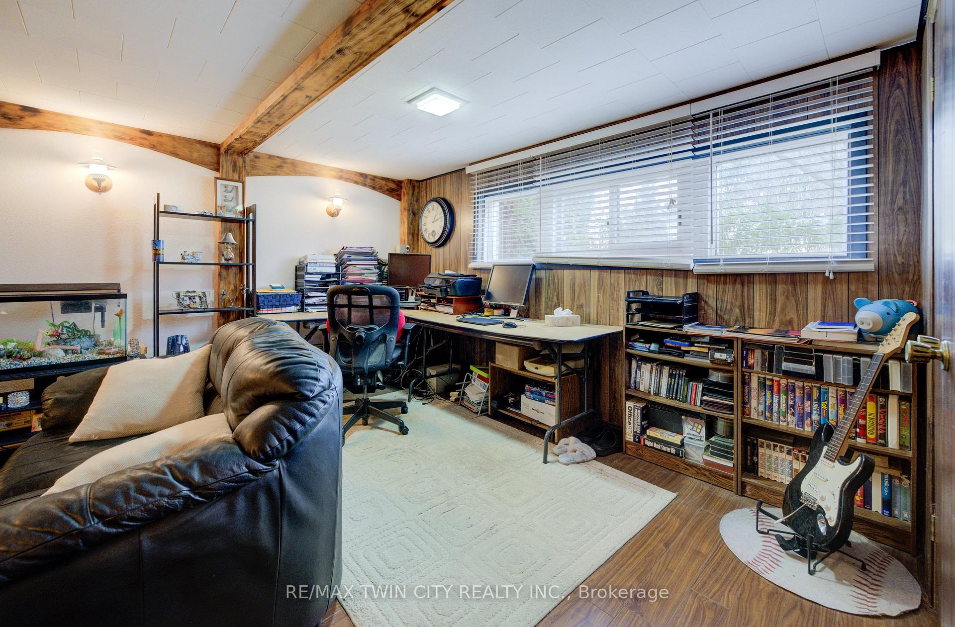 Photo 22 of 59 Tecumseh Crescent, Kitchener — HOMEH