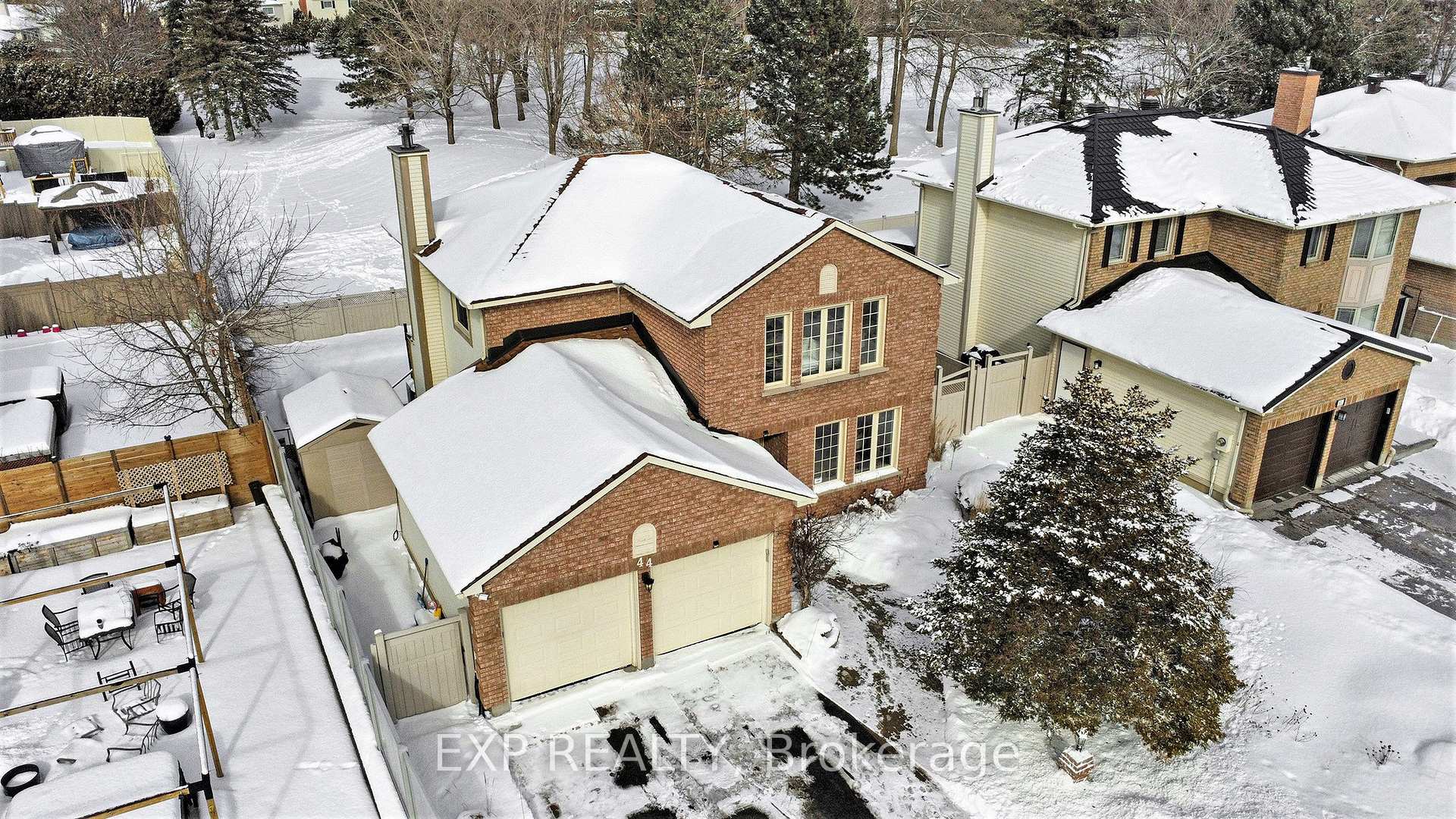 Photo 2 of 44 Huntsman Crescent, Ottawa, Kanata - Bridlewood — HOMEH