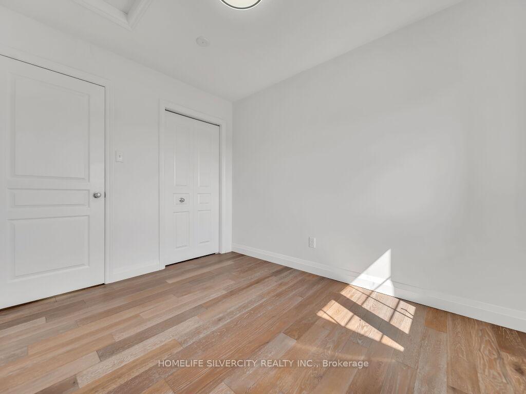 Photo 22 of 34 Renfrew Street, Kitchener, Huron Park — HOMEH