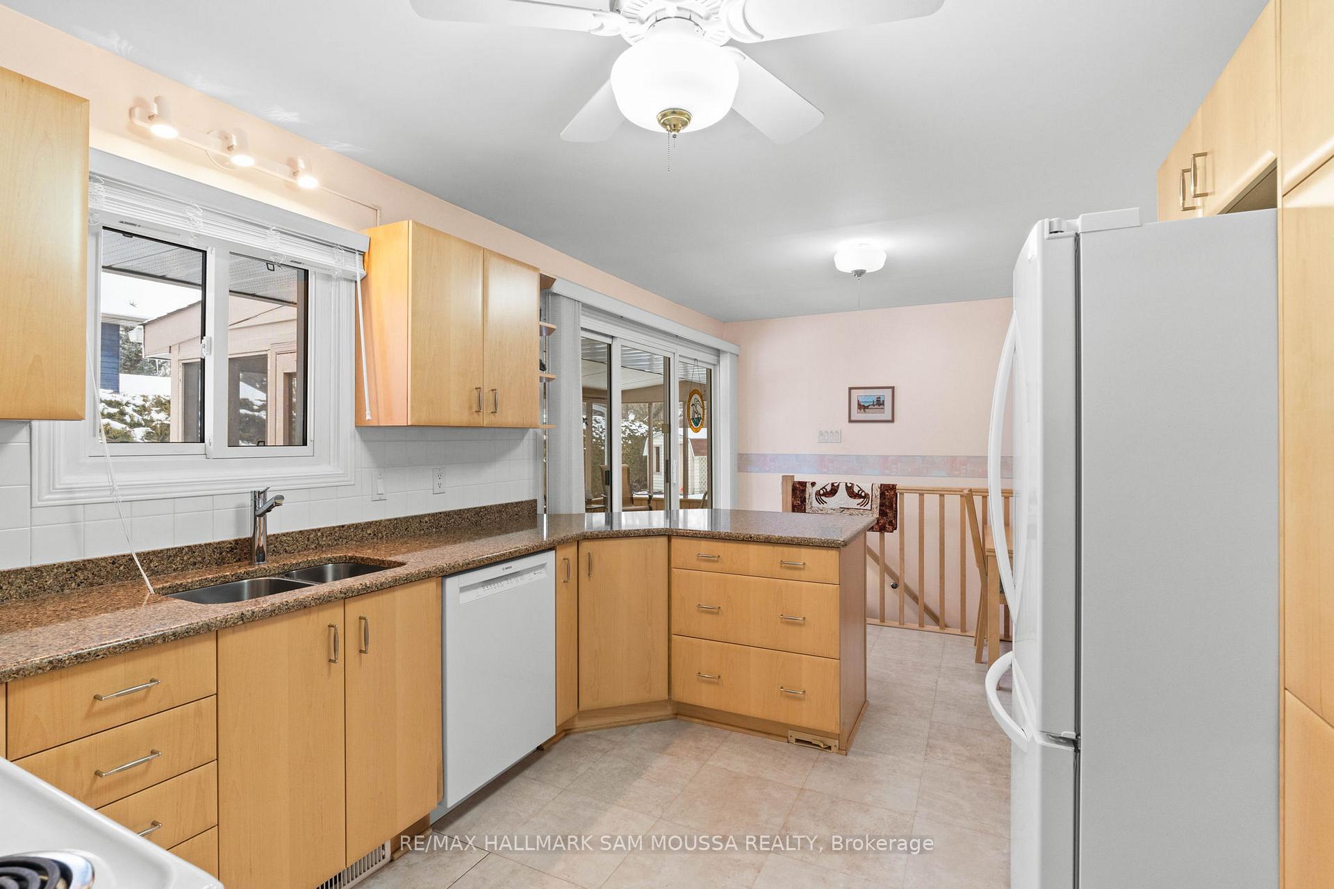 Photo 16 of 65 Pellan Way, Ottawa, Kanata - Beaverbrook — HOMEH
