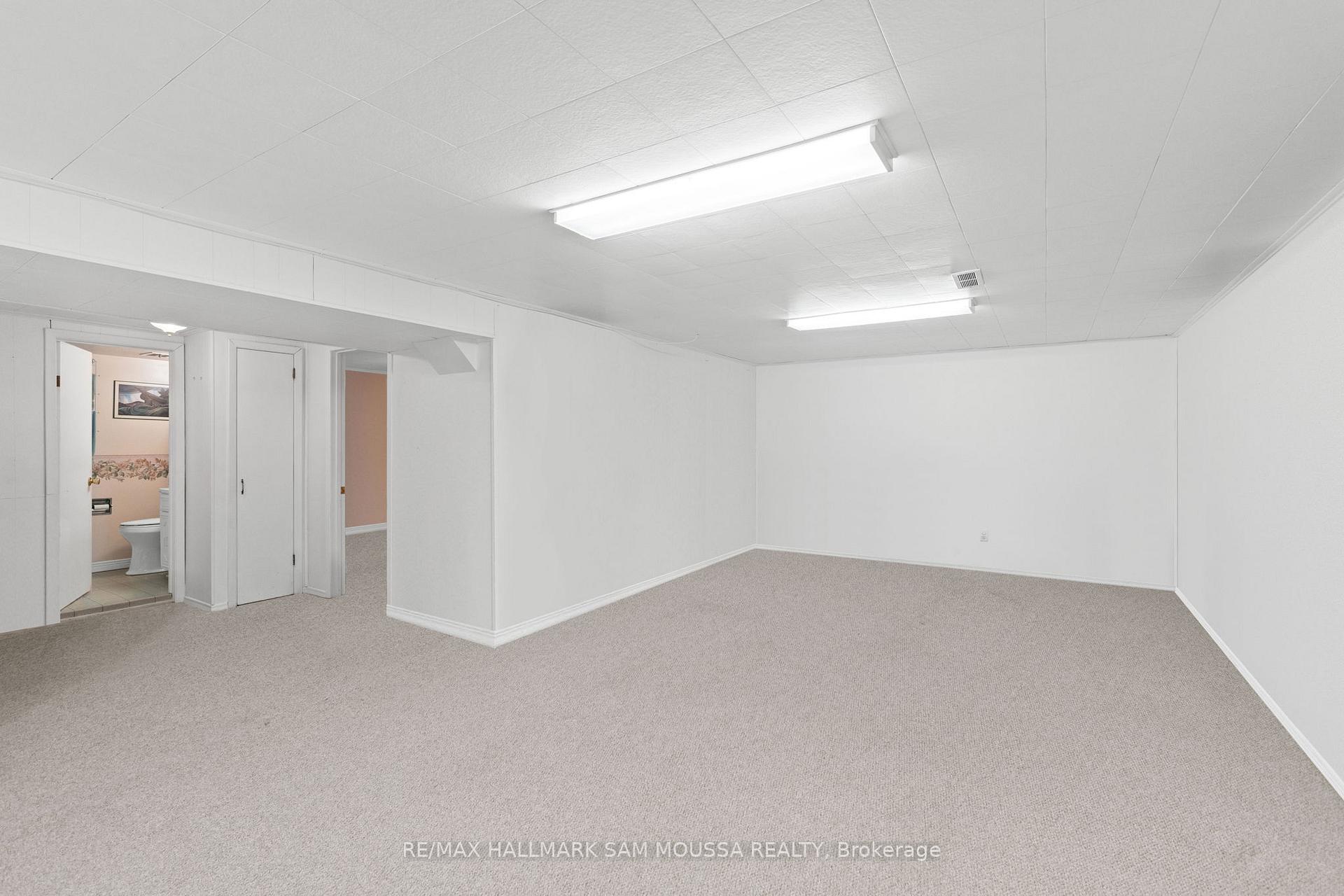 Photo 31 of 65 Pellan Way, Ottawa, Kanata - Beaverbrook — HOMEH