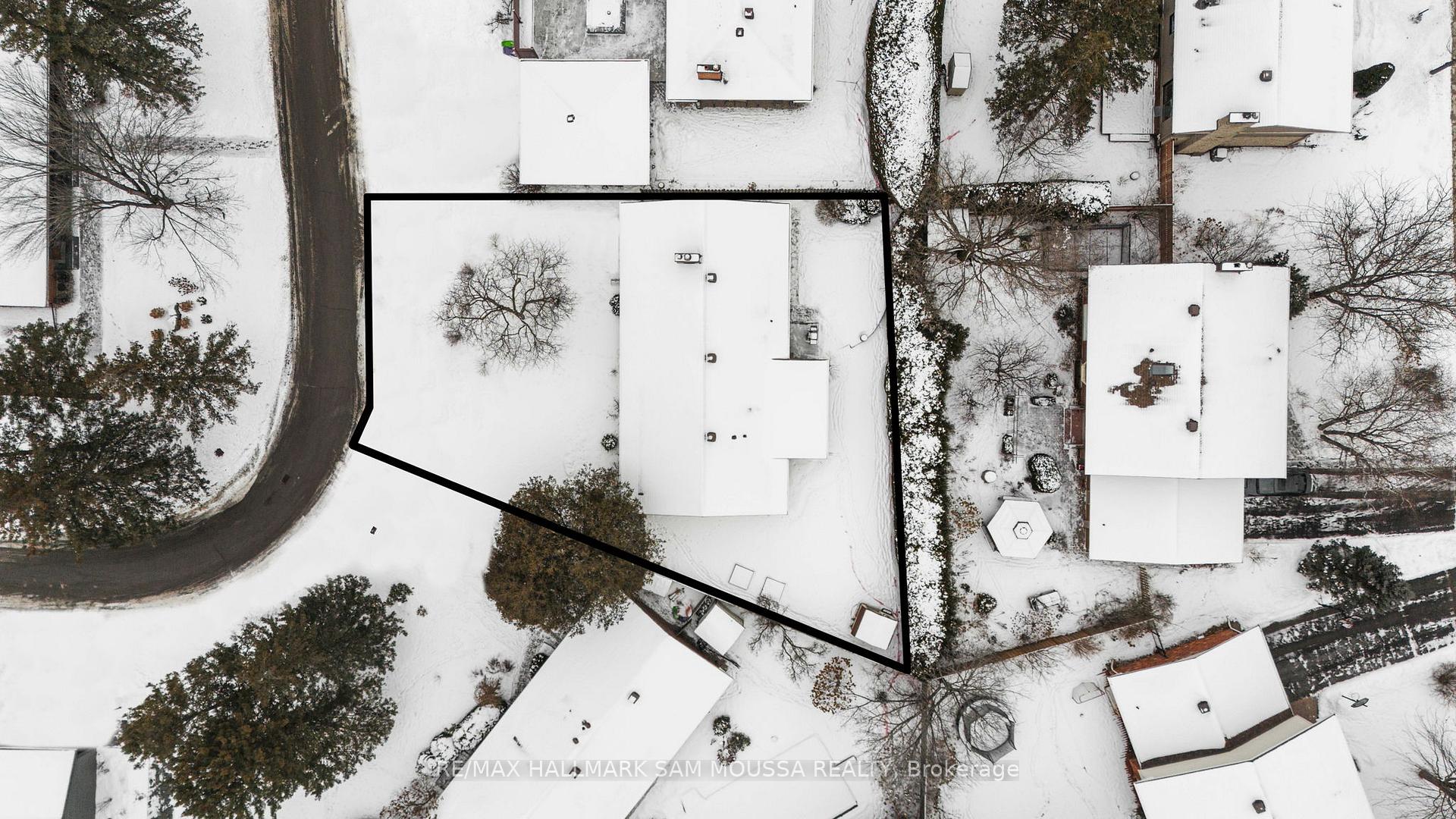 Photo 39 of 65 Pellan Way, Ottawa, Kanata - Beaverbrook — HOMEH