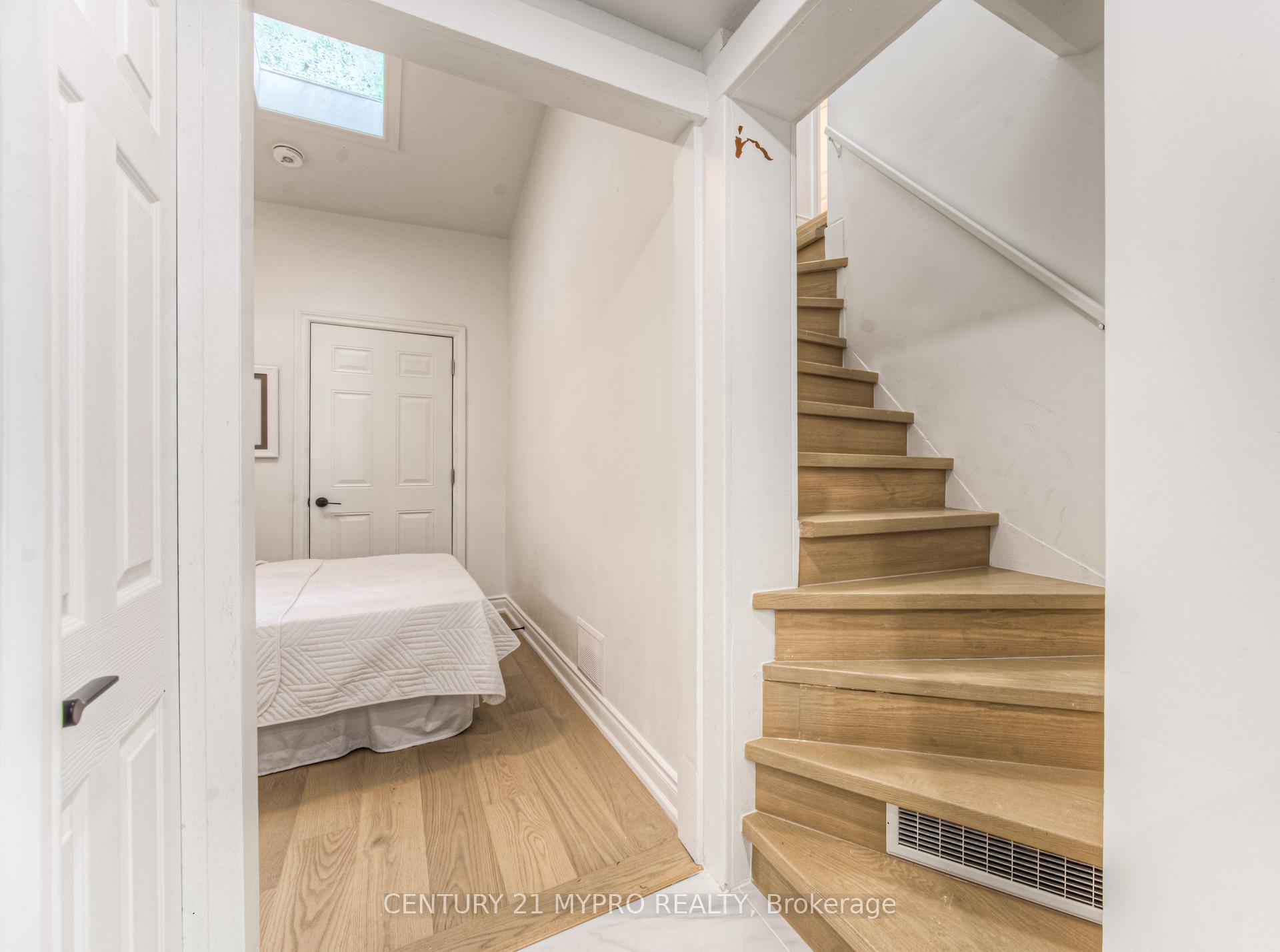 Photo 1 of 12 Hebel Place, Kitchener — HOMEH