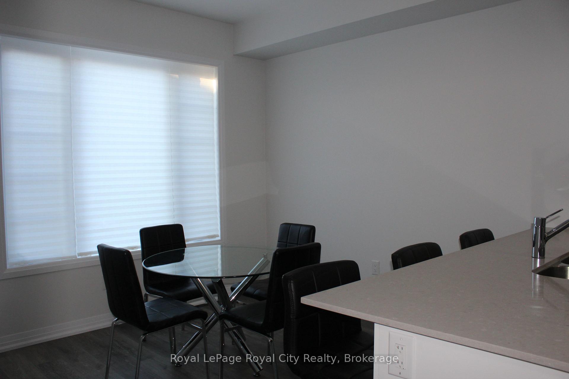Photo 5 of Unit 29, 185 Bedrock Drive, Hamilton, Stoney Creek Mountain — HOMEH