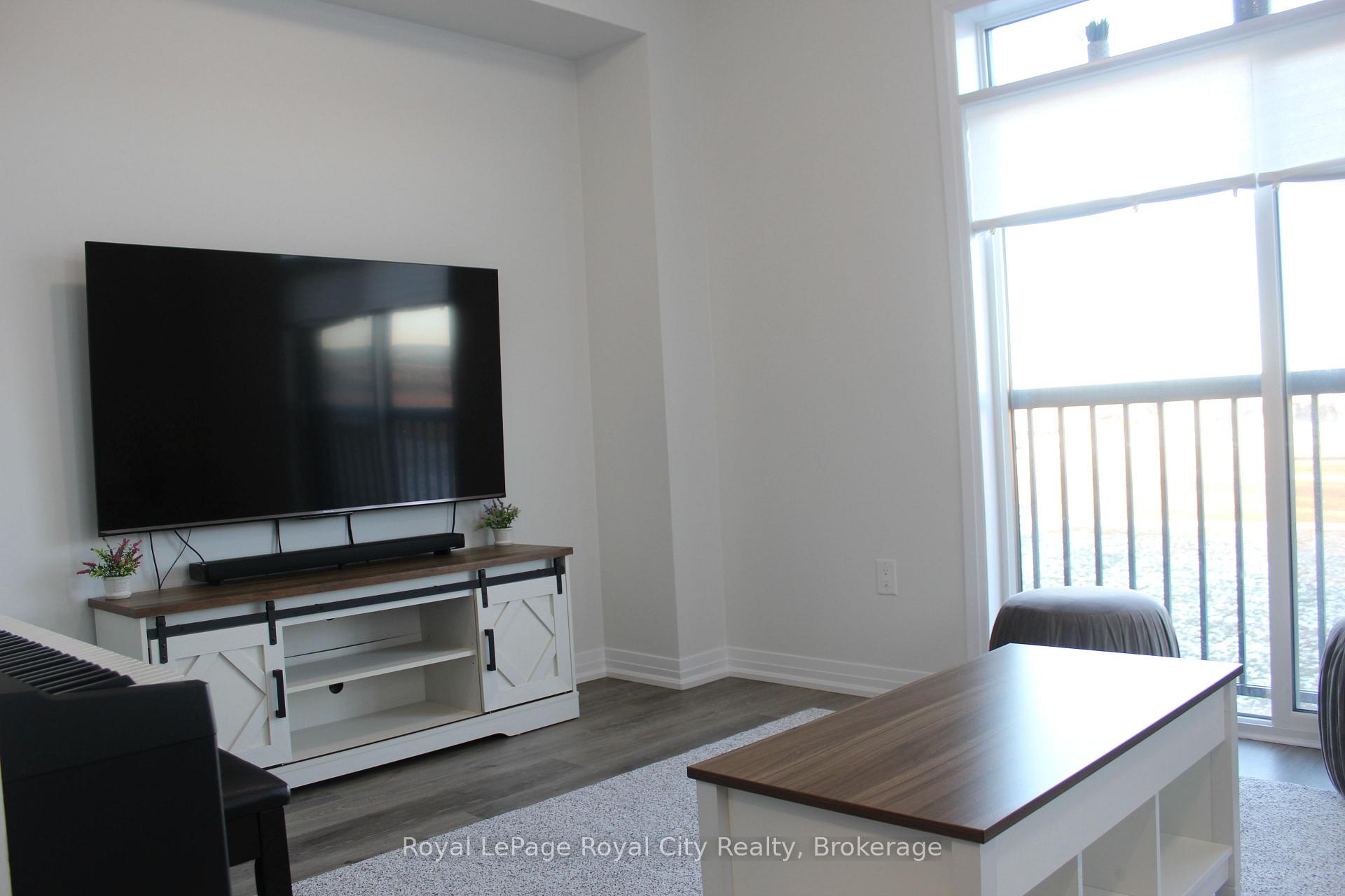 Photo 9 of Unit 29, 185 Bedrock Drive, Hamilton, Stoney Creek Mountain — HOMEH