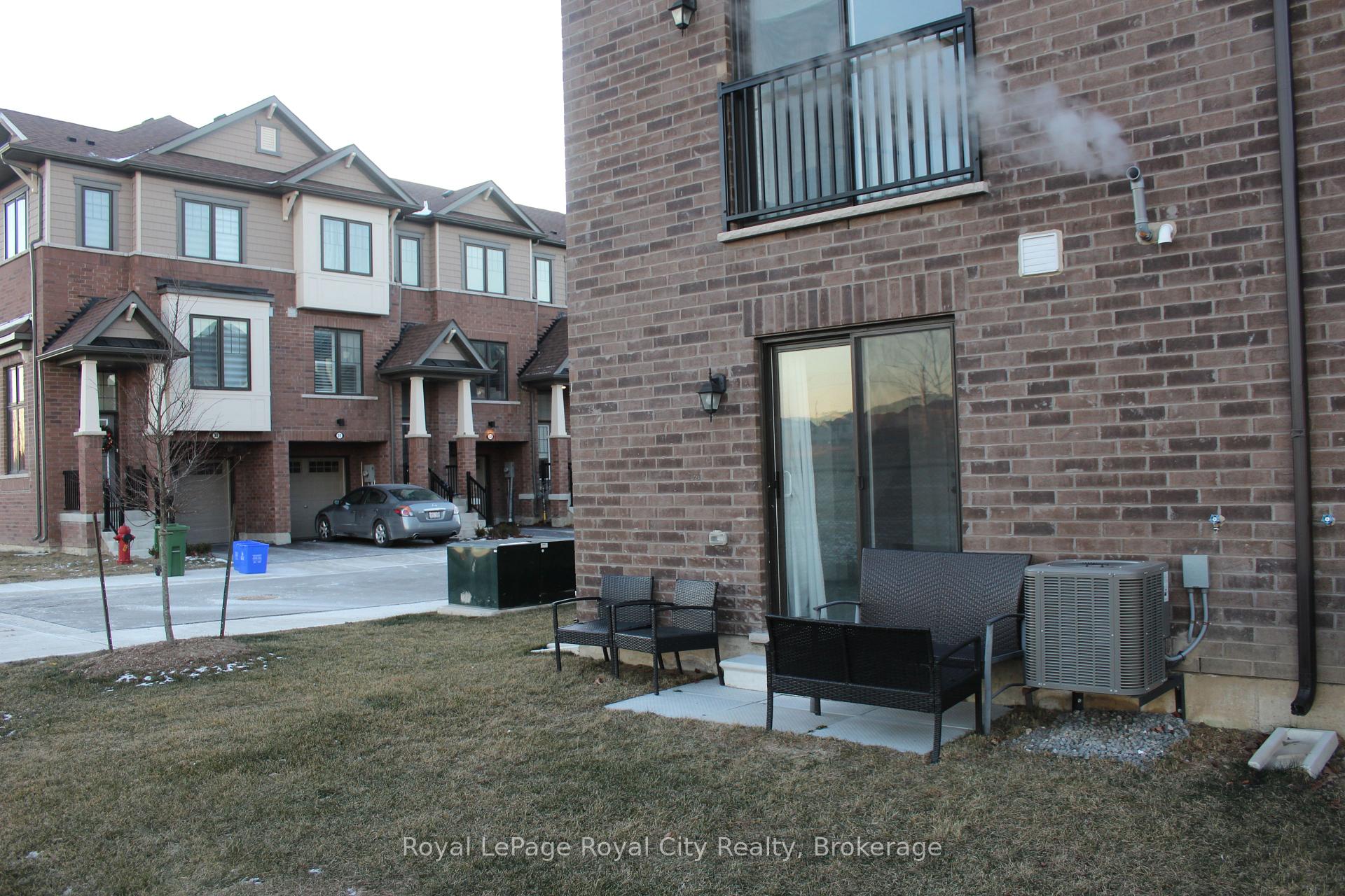 Photo 25 of Unit 29, 185 Bedrock Drive, Hamilton, Stoney Creek Mountain — HOMEH