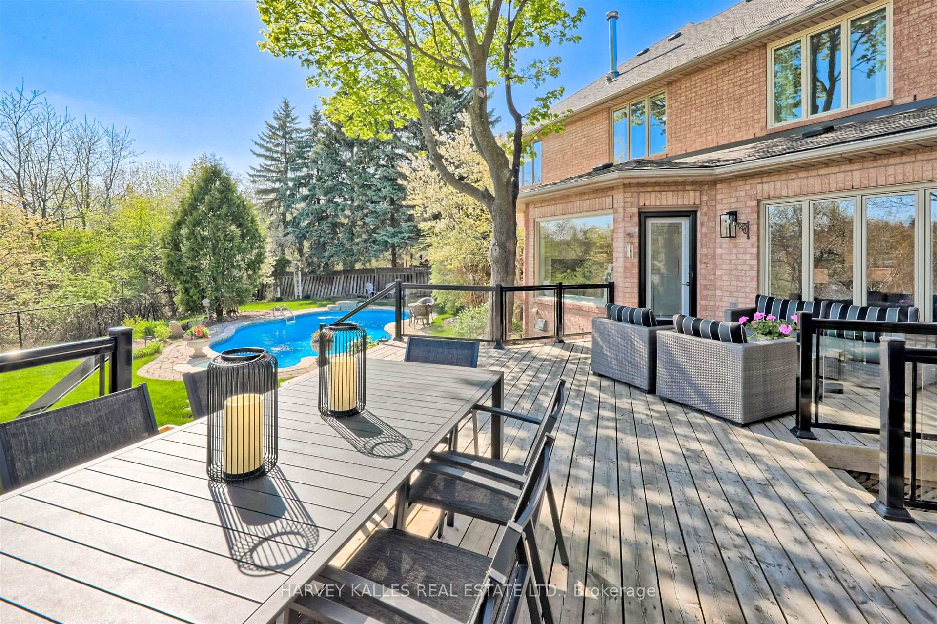 Photo 43 of 14 Northumberland Terrace, Markham, Thornlea — HOMEH