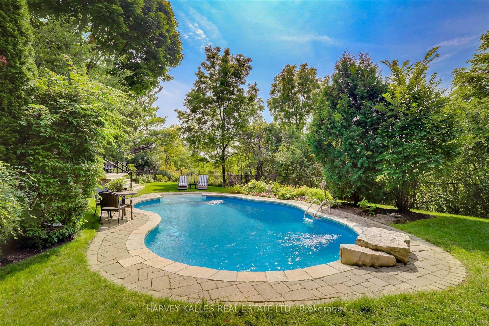 Photo 47 of 14 Northumberland Terrace, Markham, Thornlea — HOMEH