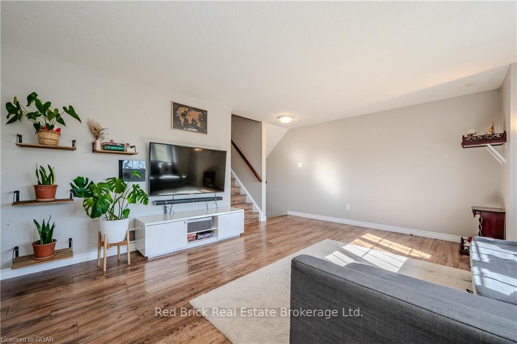 Photo 21 of 312 Parkvale Drive, Kitchener, Huron Park — HOMEH