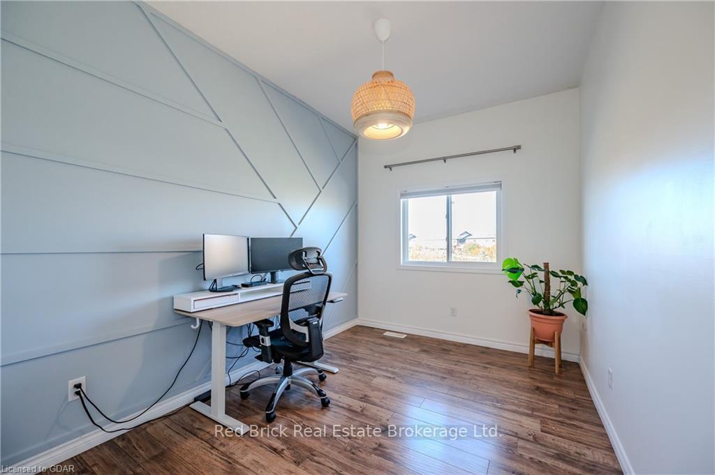Photo 27 of 312 Parkvale Drive, Kitchener, Huron Park — HOMEH