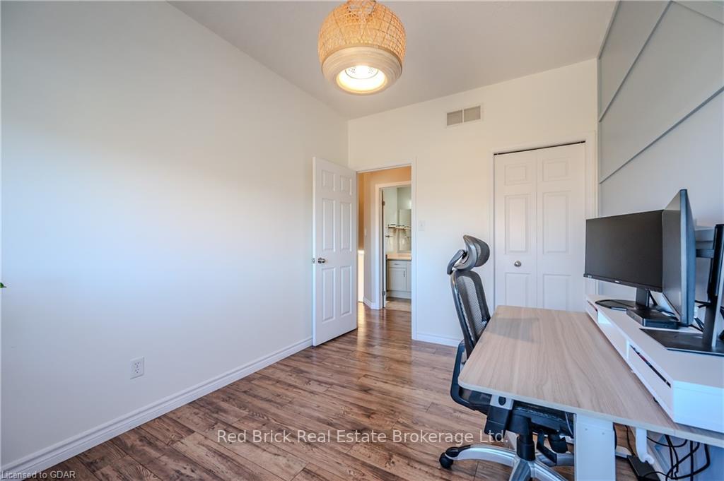Photo 28 of 312 Parkvale Drive, Kitchener, Huron Park — HOMEH