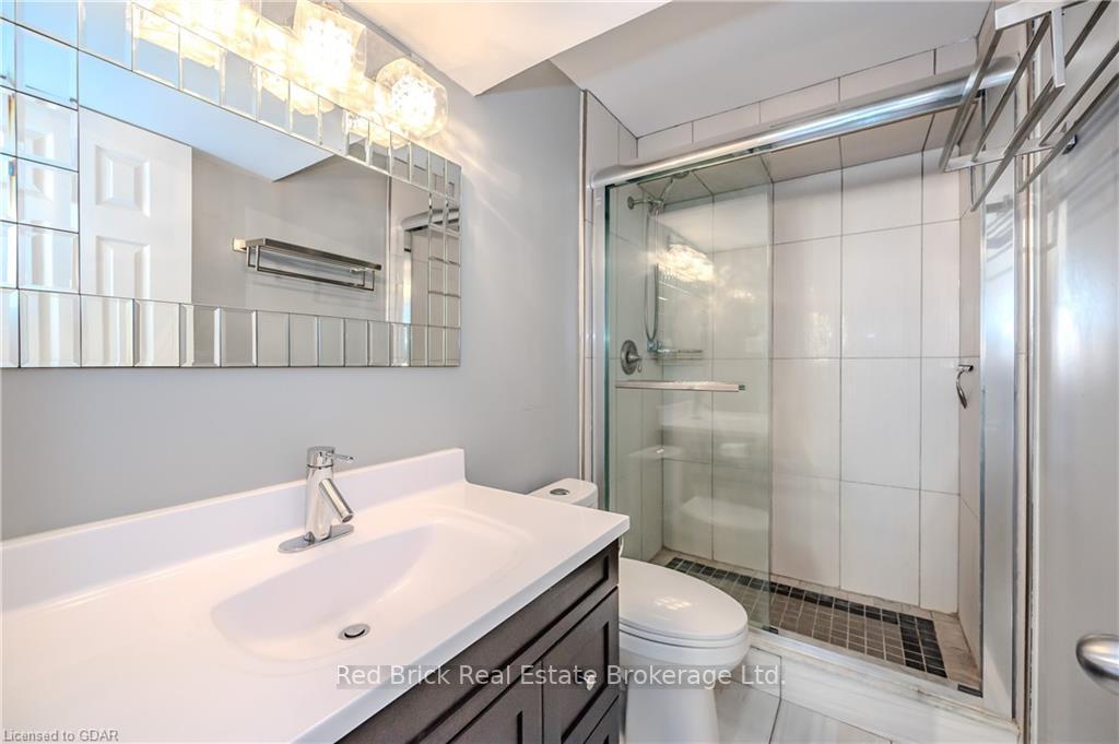 Photo 37 of 312 Parkvale Drive, Kitchener, Huron Park — HOMEH