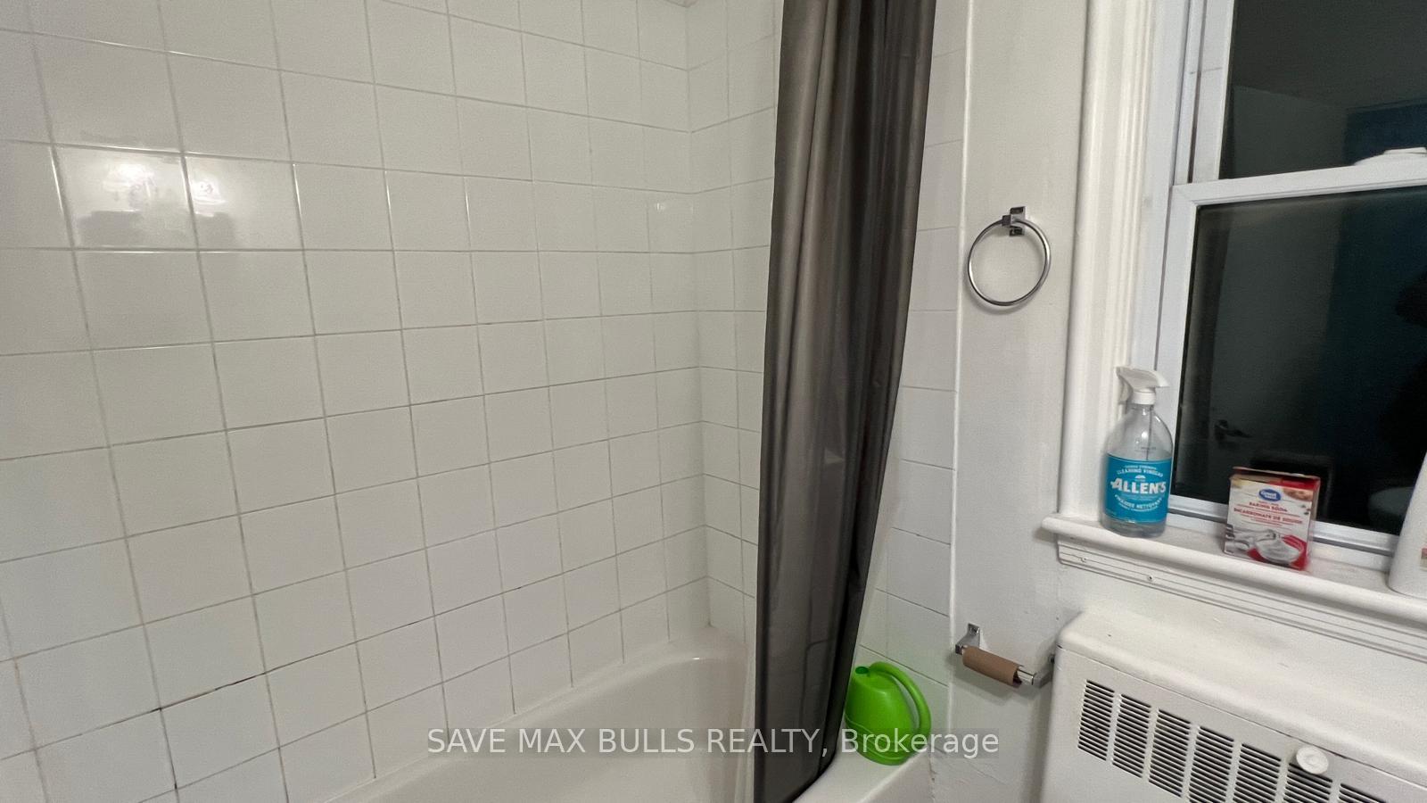 Photo 10 of Unit UNIT #3, 3210 Homestead Drive, Hamilton, Mount Hope — HOMEH