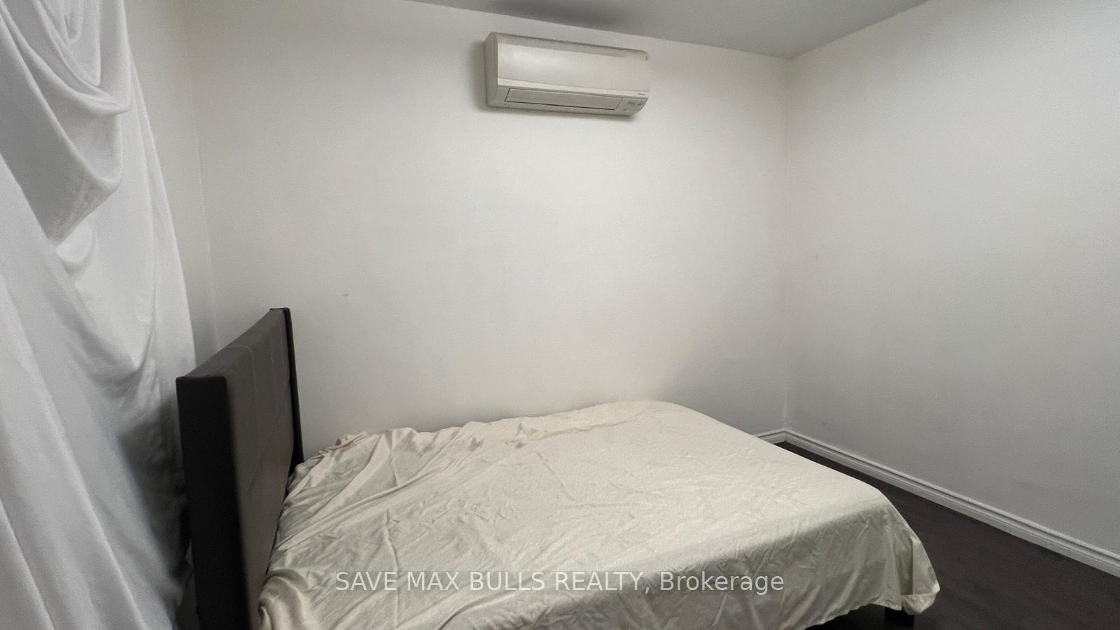 Photo 13 of Unit UNIT #3, 3210 Homestead Drive, Hamilton, Mount Hope — HOMEH