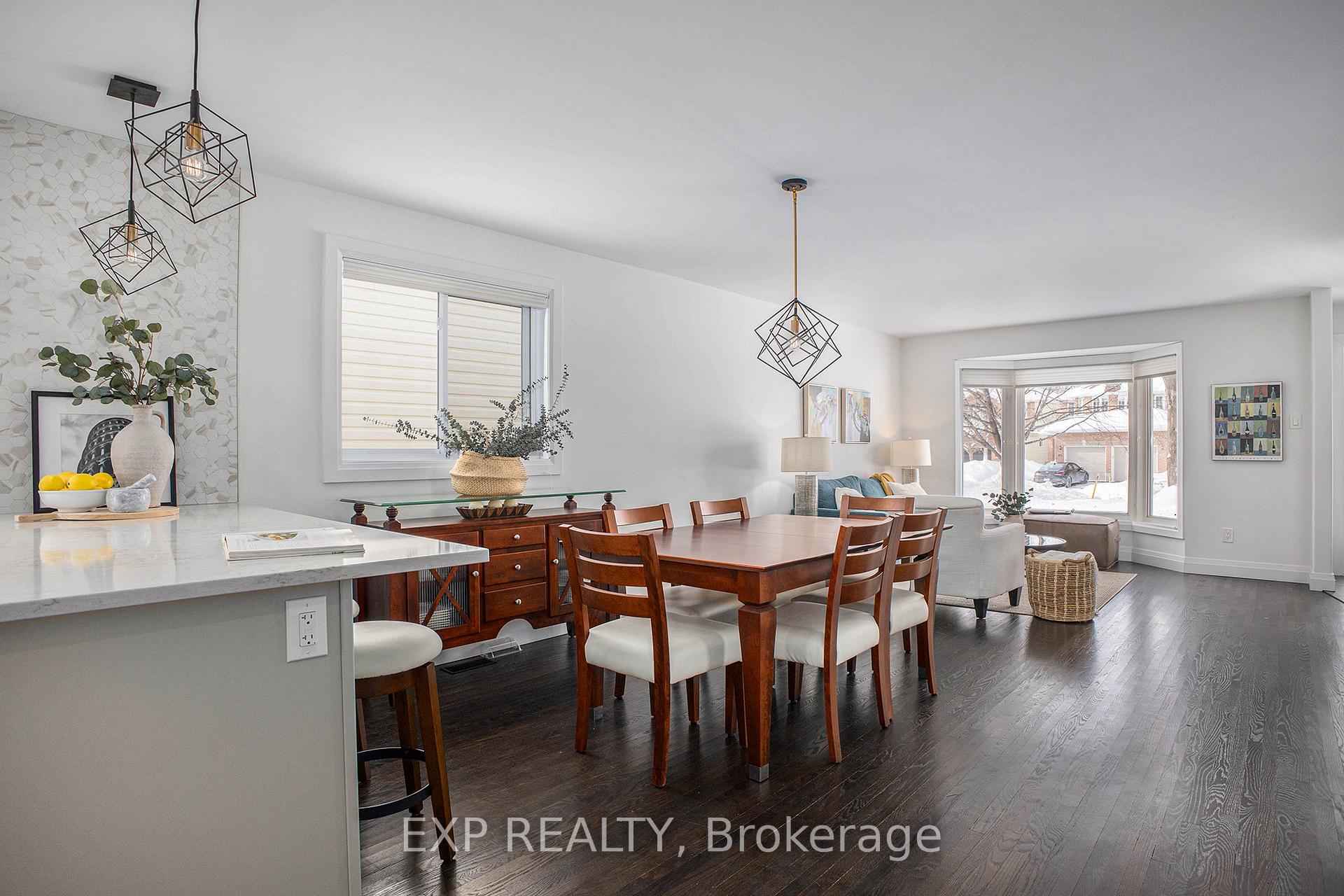 Photo 9 of 72 Newcastle Avenue, Ottawa, Kanata - Morgan's Grant/South March — HOMEH