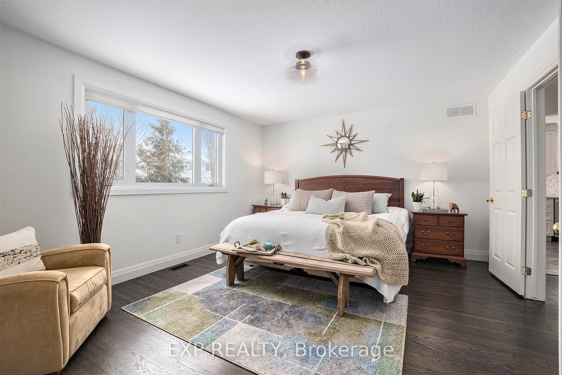 Photo 15 of 72 Newcastle Avenue, Ottawa, Kanata - Morgan's Grant/South March — HOMEH