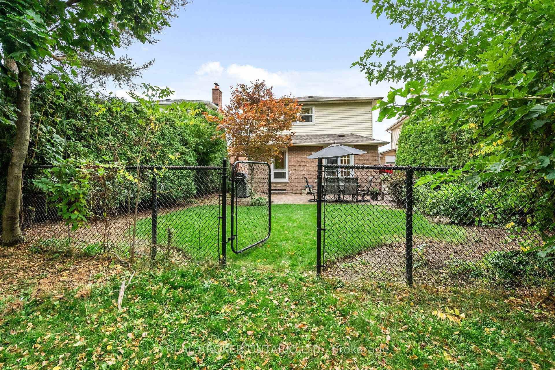 Photo 5 of 782 Laurier Avenue, Milton, Timberlea — HOMEH