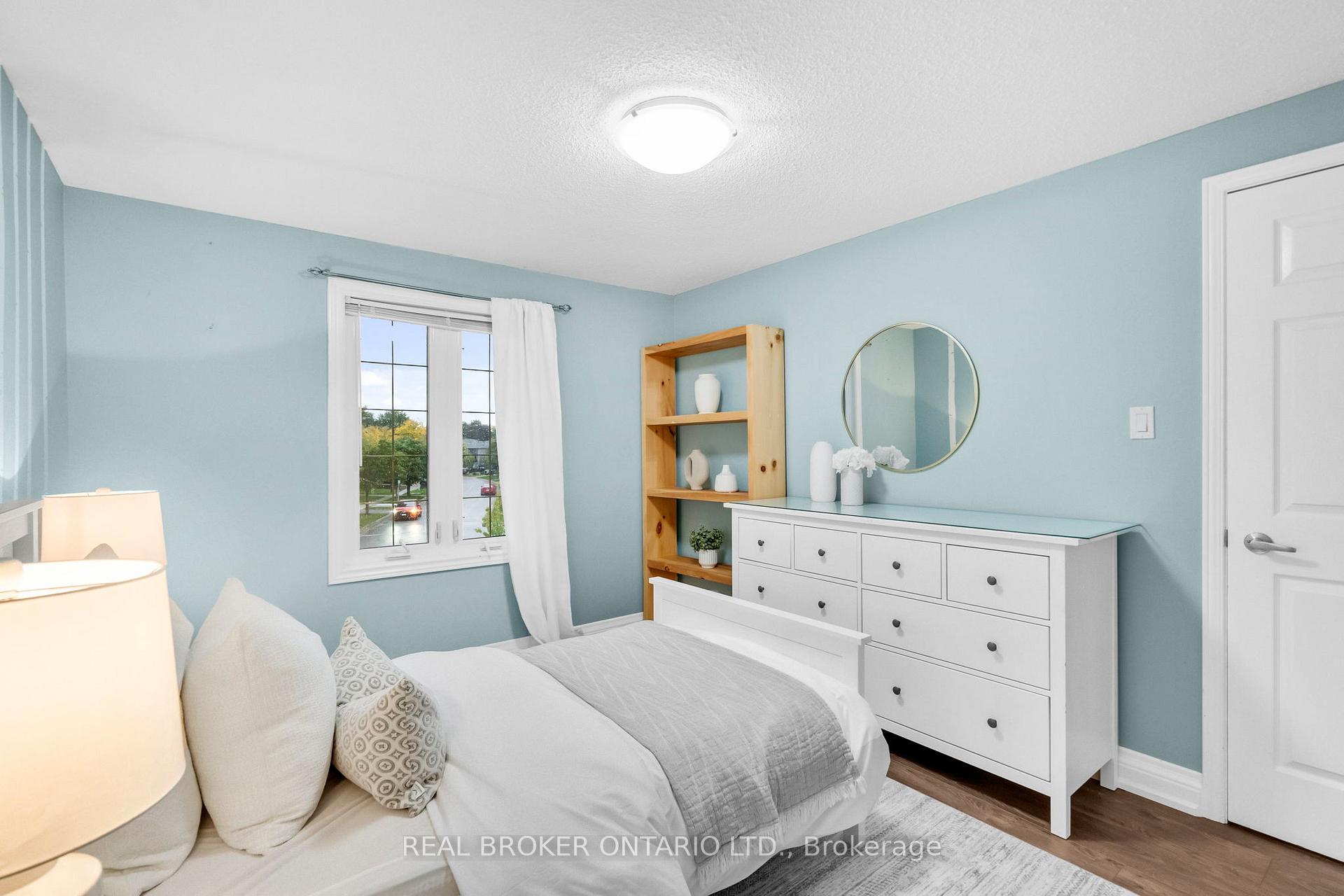 Photo 24 of 782 Laurier Avenue, Milton, Timberlea — HOMEH