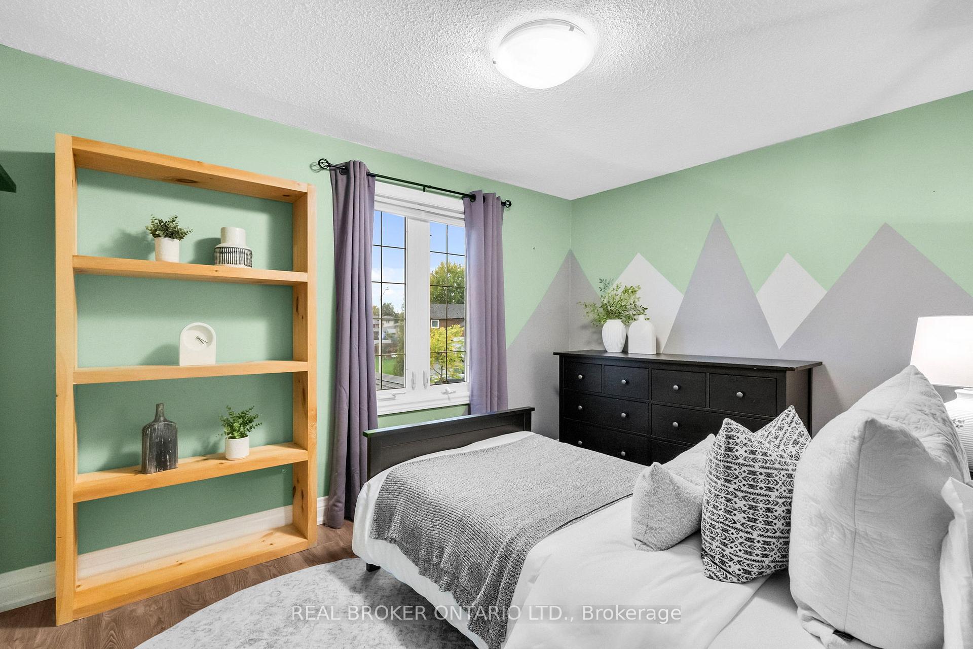 Photo 25 of 782 Laurier Avenue, Milton, Timberlea — HOMEH