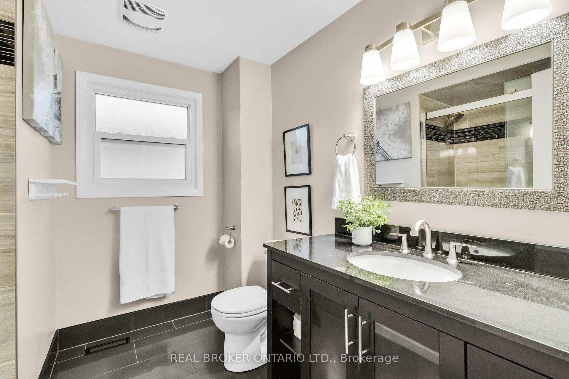 Photo 26 of 782 Laurier Avenue, Milton, Timberlea — HOMEH