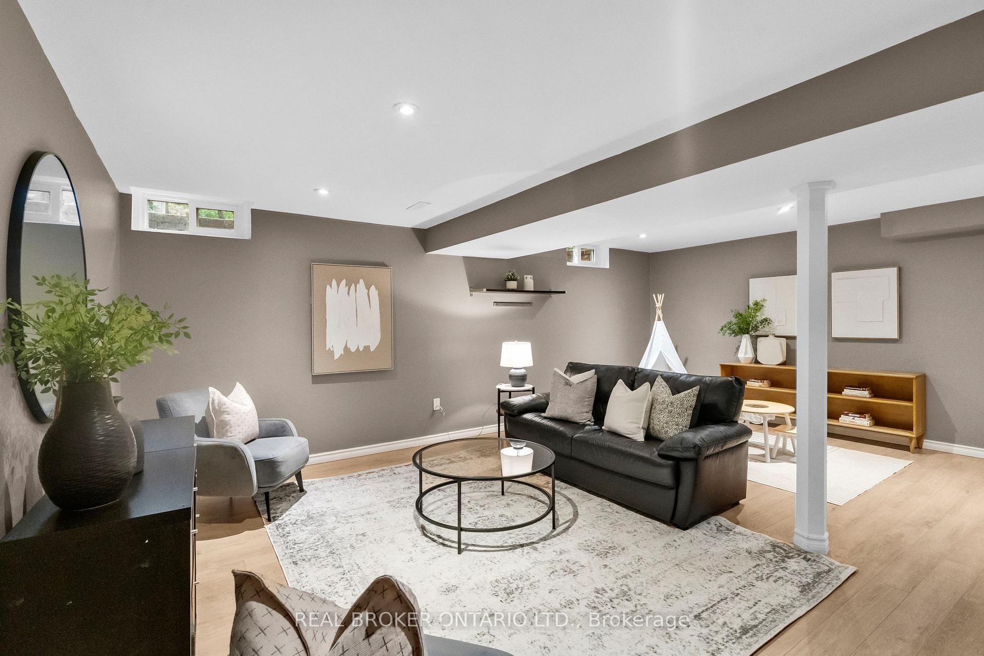 Photo 30 of 782 Laurier Avenue, Milton, Timberlea — HOMEH