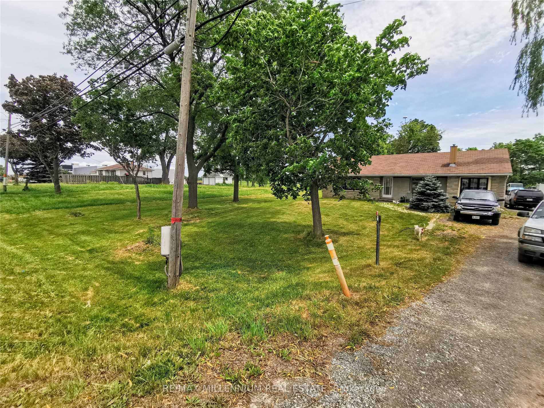 Photo 3 of 2559 Upper James Street, Hamilton, Rural Glanbrook — HOMEH