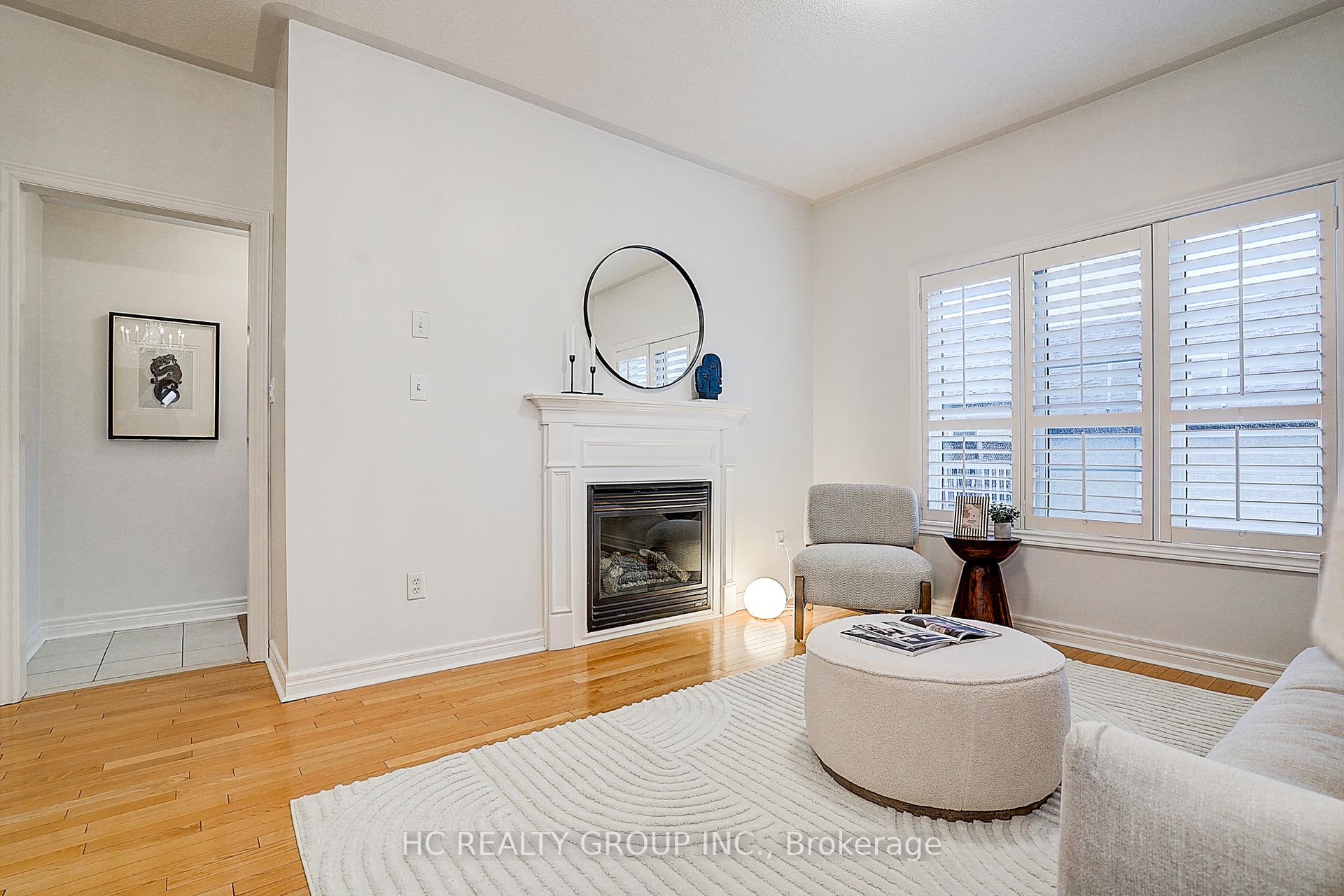 Photo 11 of 35 Olivia Drive, Markham, Berczy — HOMEH