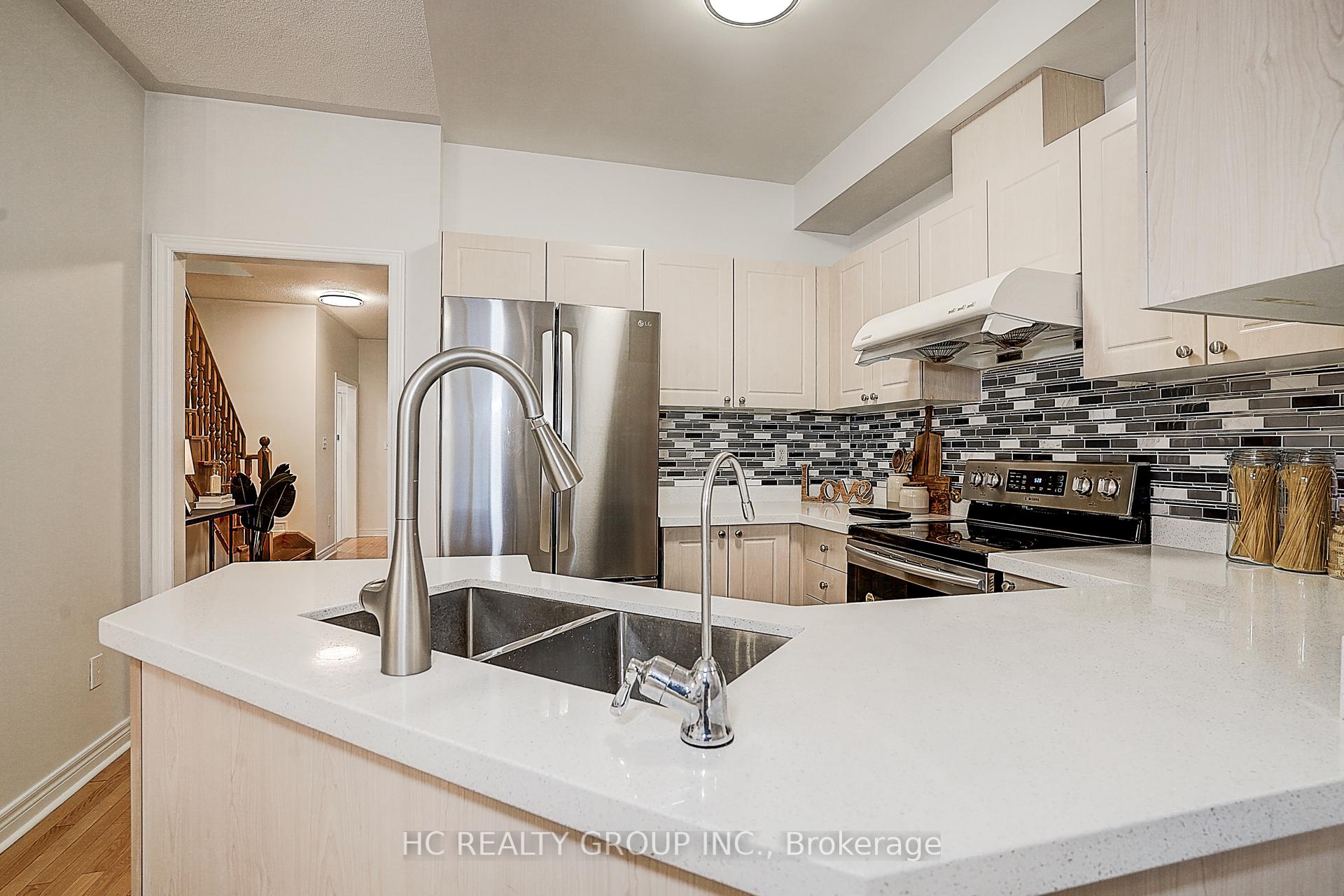 Photo 27 of 35 Olivia Drive, Markham, Berczy — HOMEH