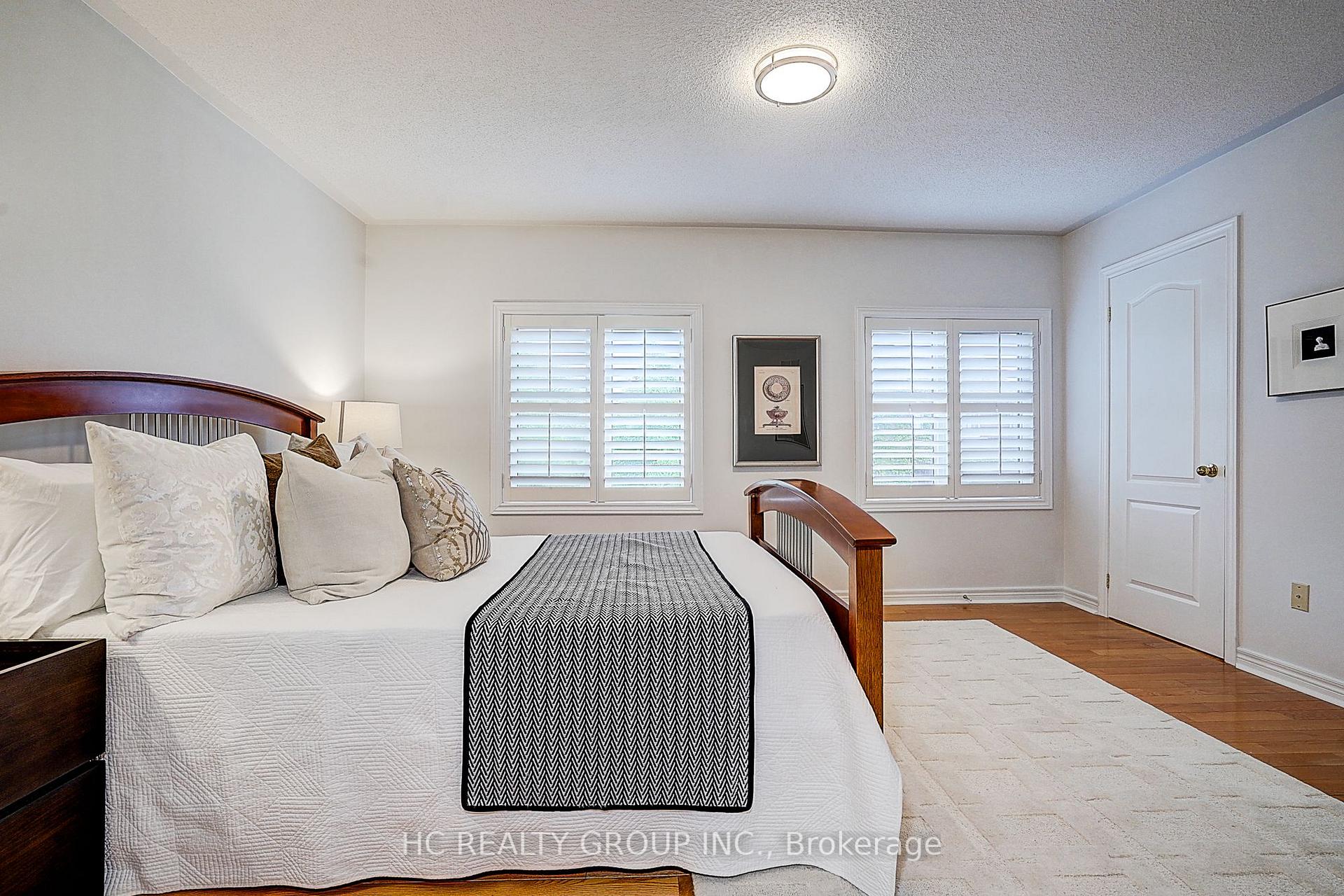 Photo 29 of 35 Olivia Drive, Markham, Berczy — HOMEH