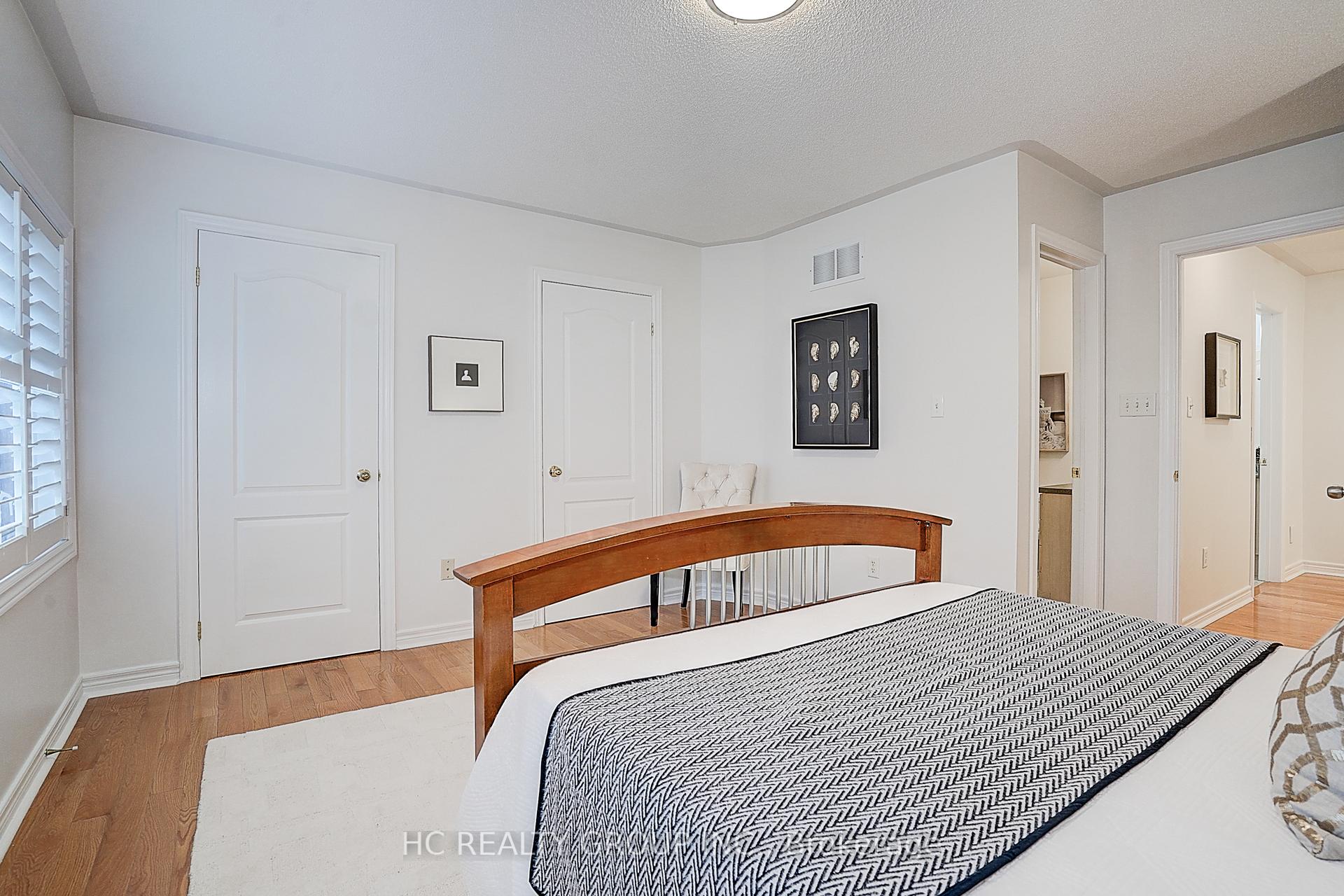 Photo 31 of 35 Olivia Drive, Markham, Berczy — HOMEH