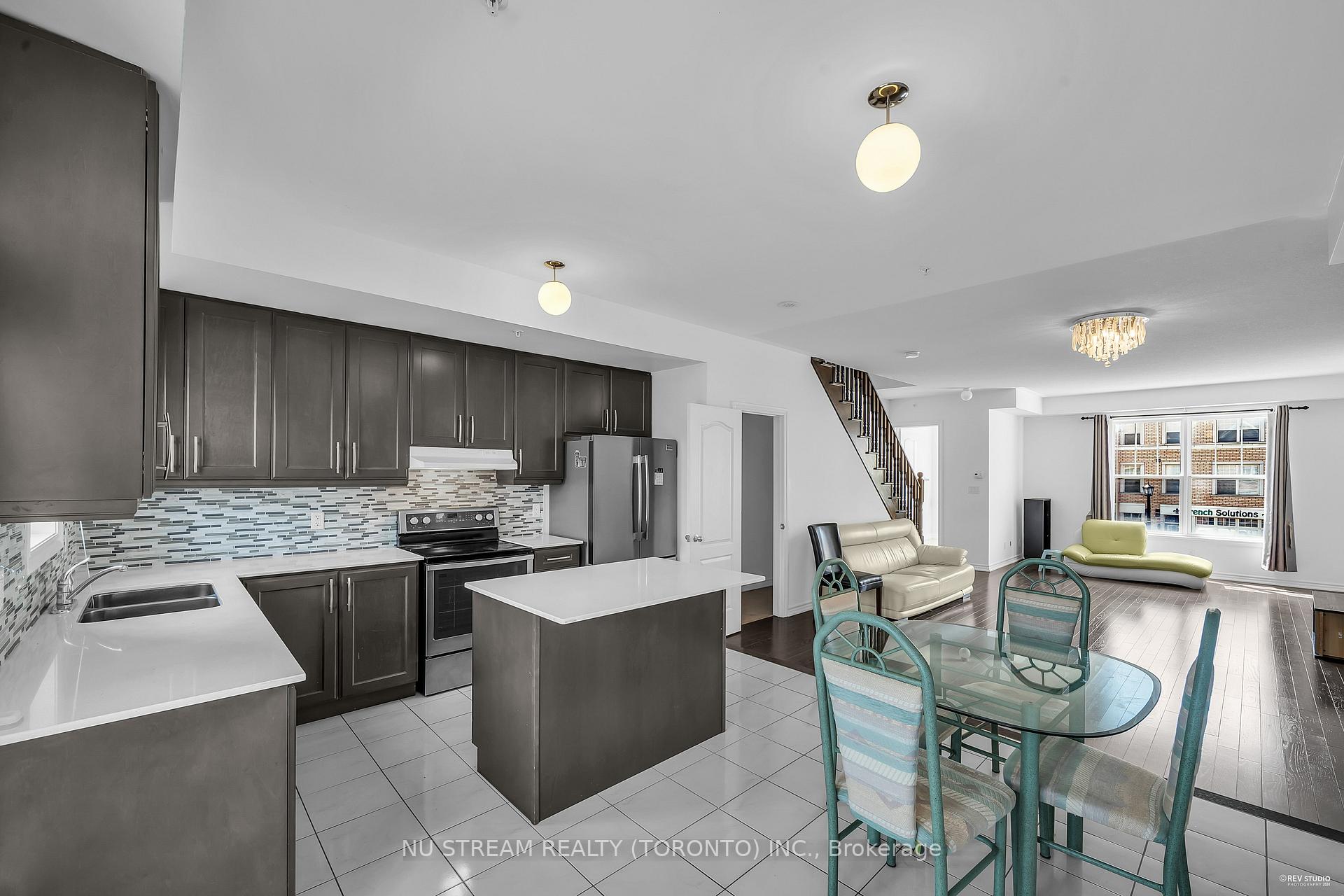 Photo 3 of Unit 2&3/F, 24 Cathedral High Street, Markham, Cathedraltown — HOMEH