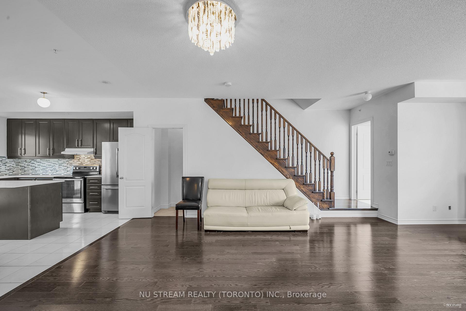 Photo 6 of Unit 2&3/F, 24 Cathedral High Street, Markham, Cathedraltown — HOMEH