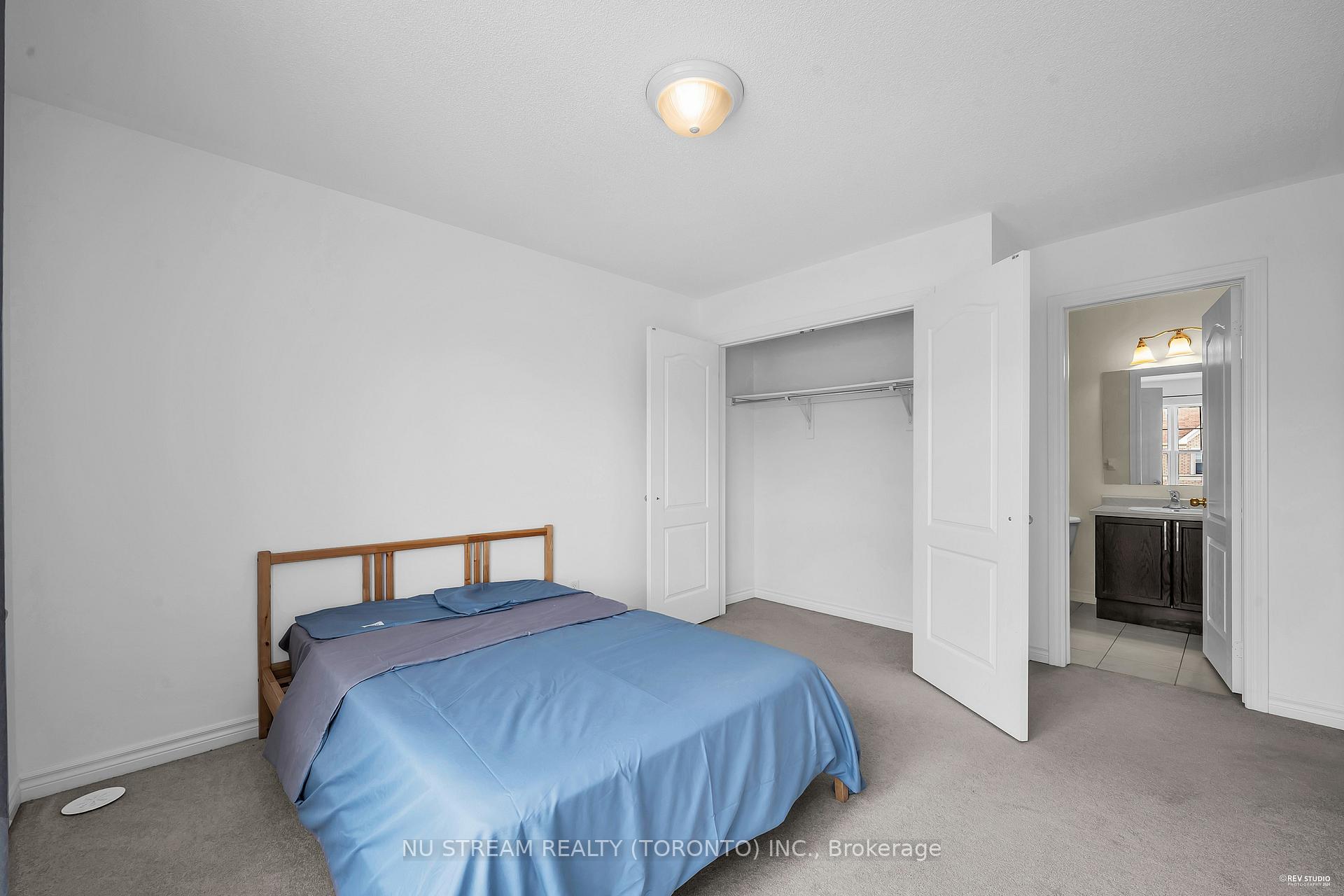 Photo 18 of Unit 2&3/F, 24 Cathedral High Street, Markham, Cathedraltown — HOMEH