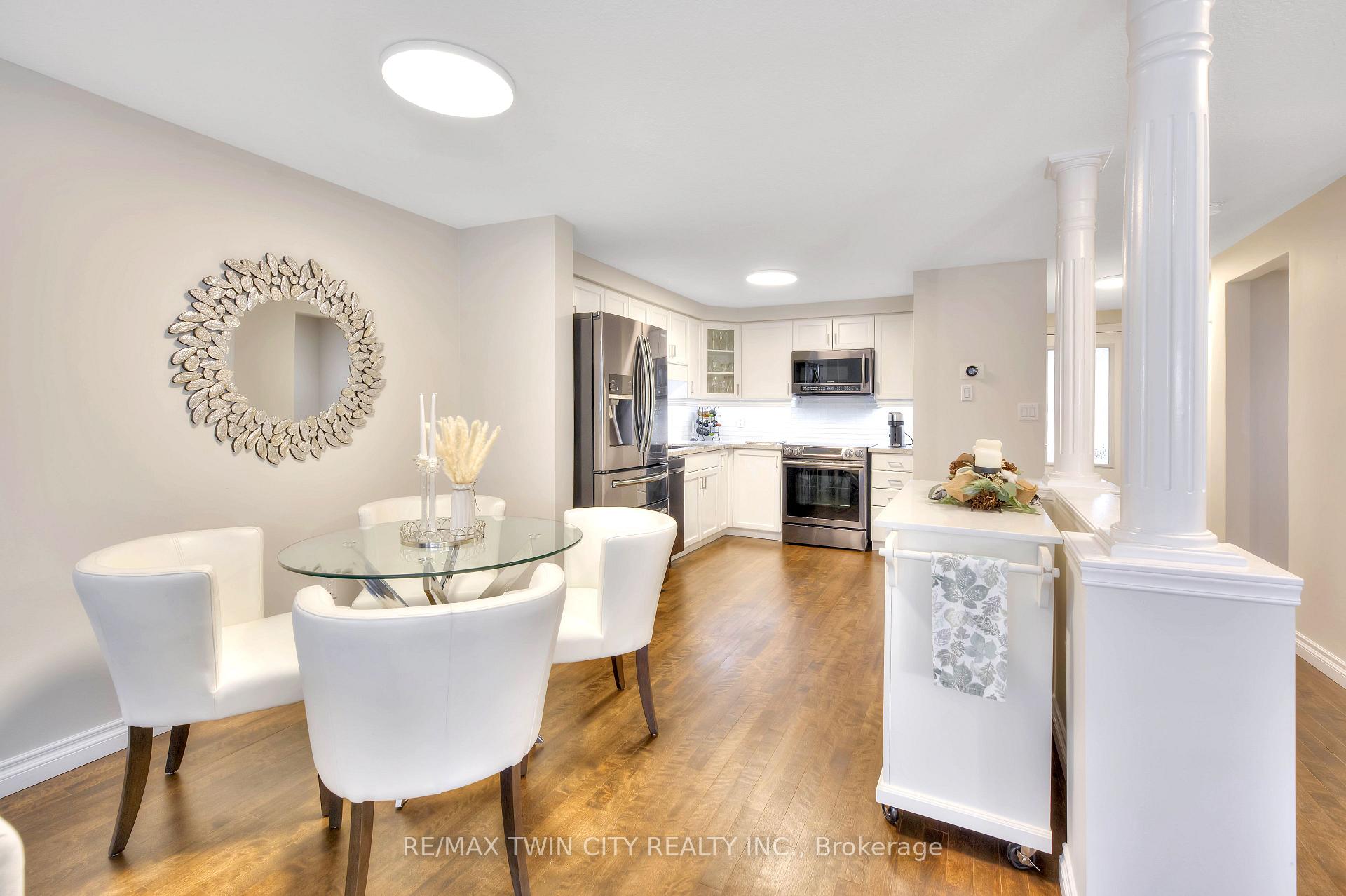 Photo 6 of 198 Snowdrop Crescent, Kitchener, Larentian West — HOMEH