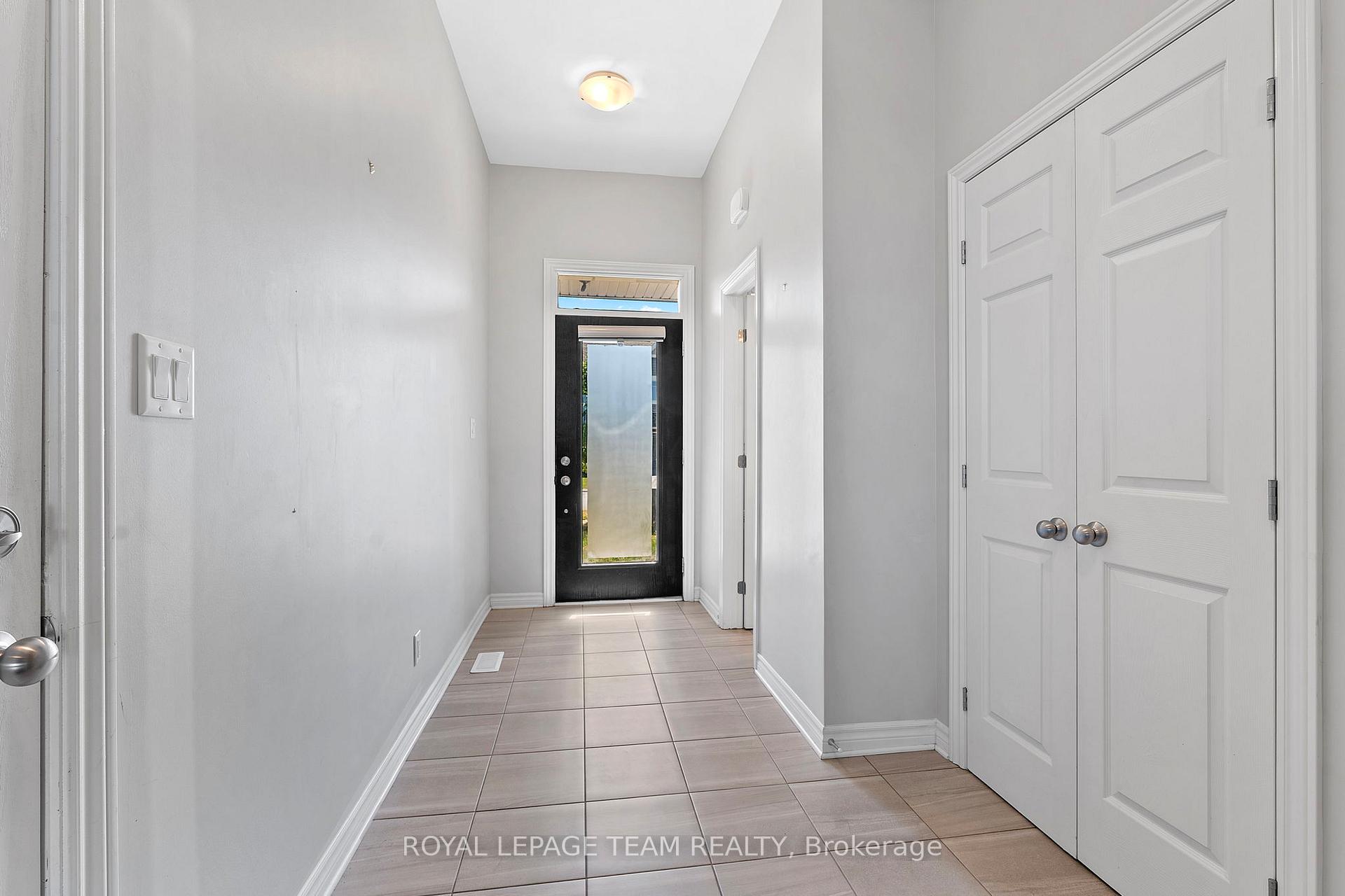 Photo 3 of 1683 Tenley Drive, Kingston, City Northwest — HOMEH