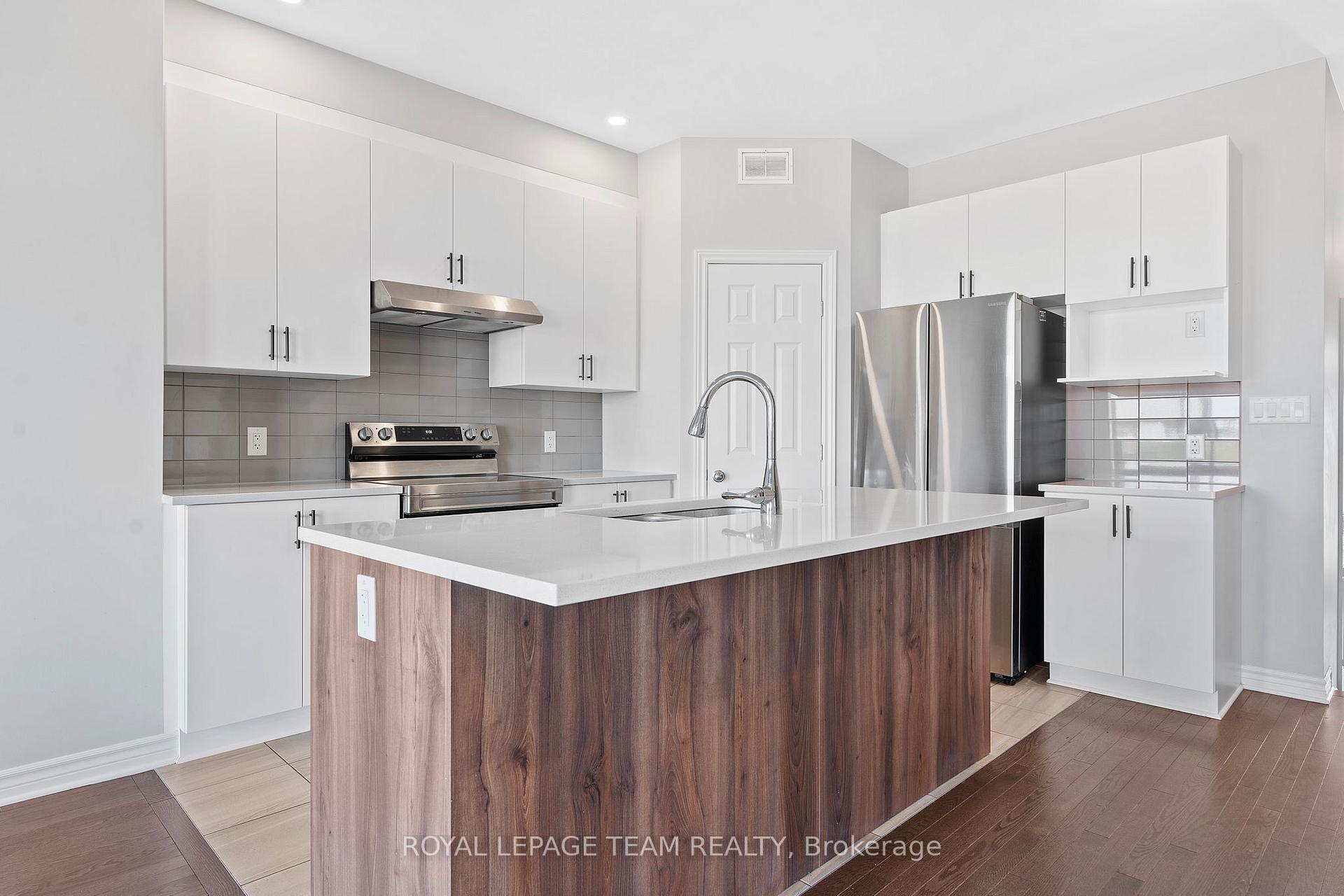 Photo 10 of 1683 Tenley Drive, Kingston, City Northwest — HOMEH