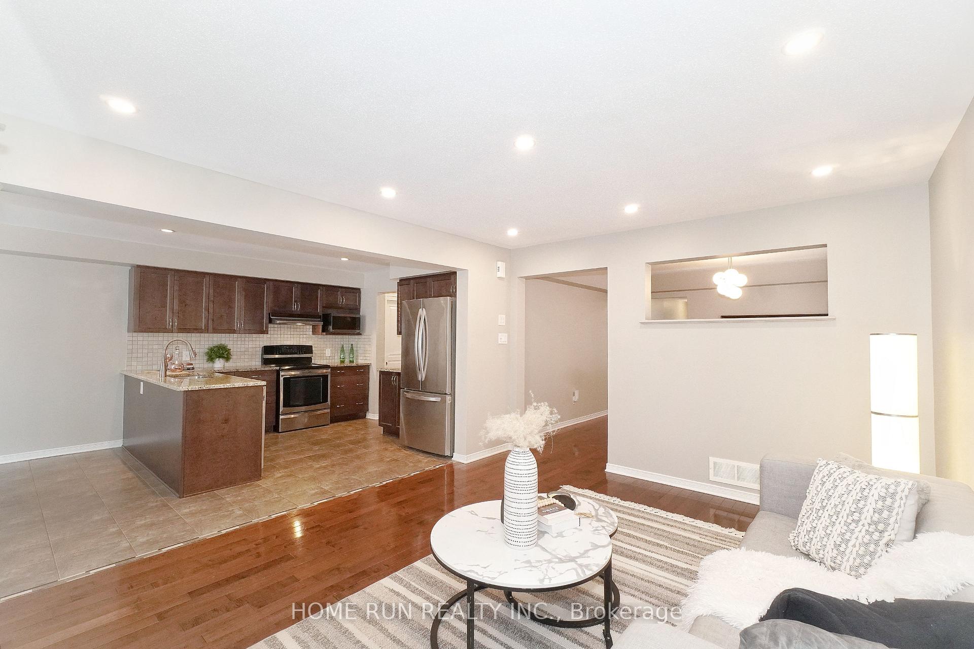 Photo 15 of 357 Celtic Ridge Crescent, Ottawa, Kanata - Morgan's Grant/South March — HOMEH