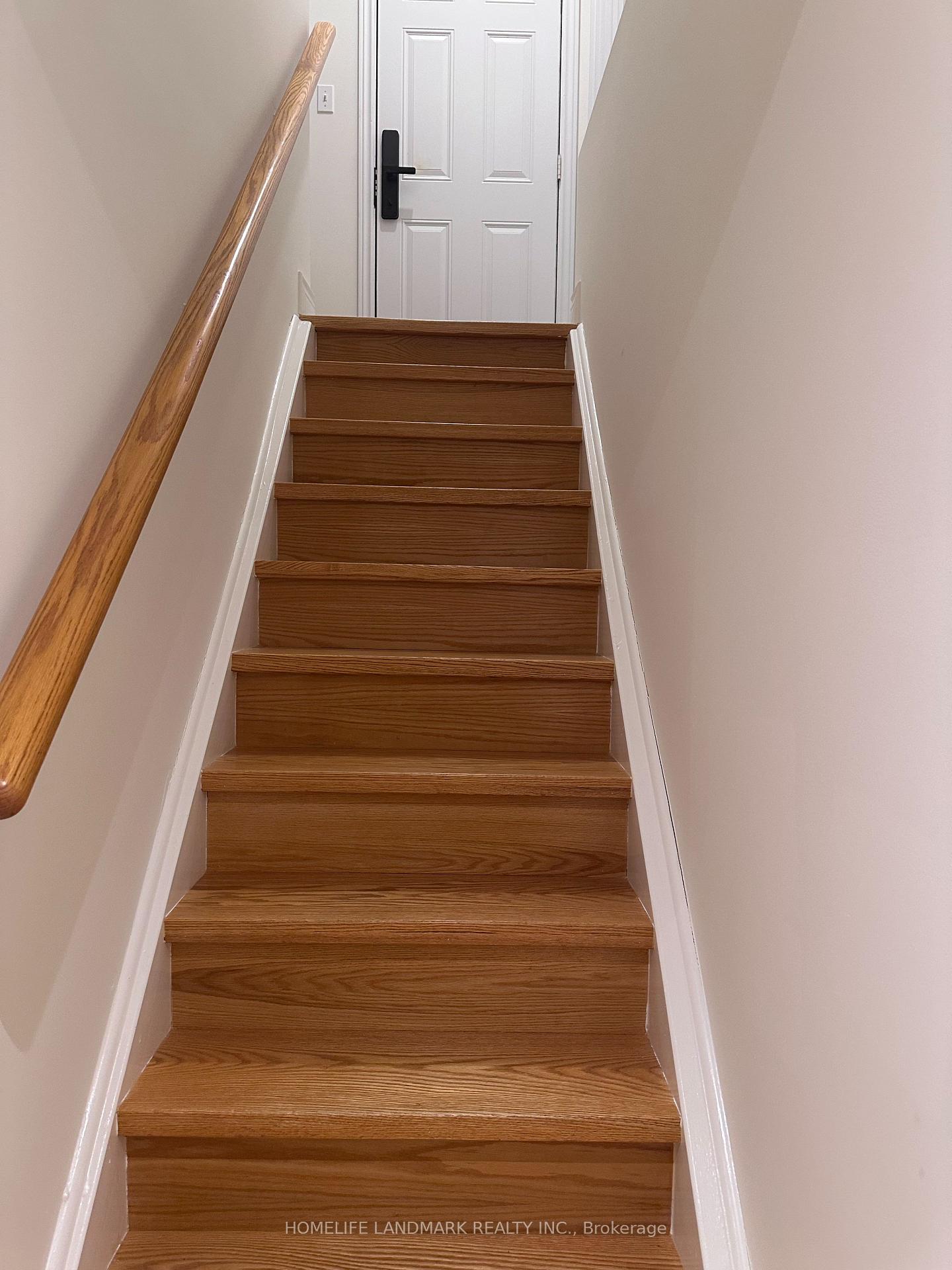 Photo 5 of 6 Bussa Rd N, Markham, Cedarwood — HOMEH