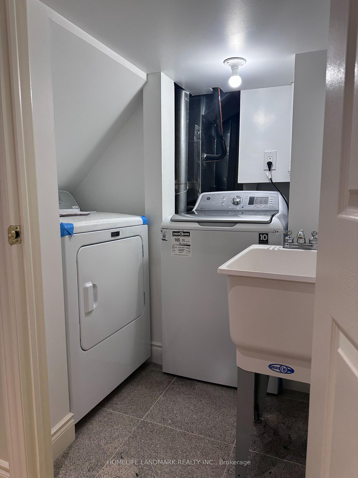 Photo 16 of 6 Bussa Rd N, Markham, Cedarwood — HOMEH